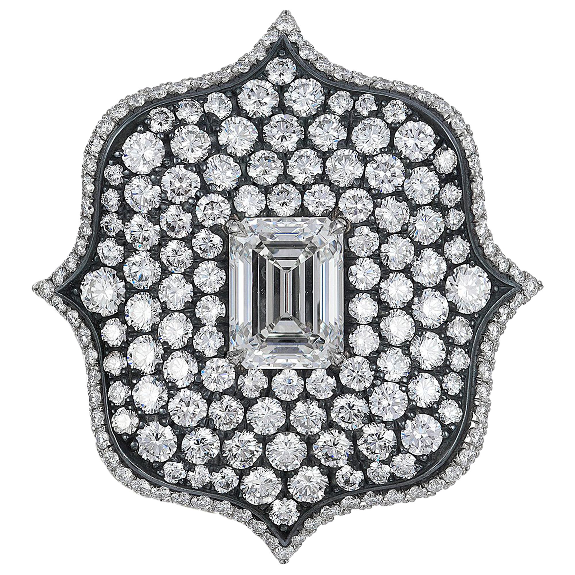 Bayco 6.02 Carat Emerald-Cut Diamond Platinum Oxidized Silver Lotus Ring For Sale