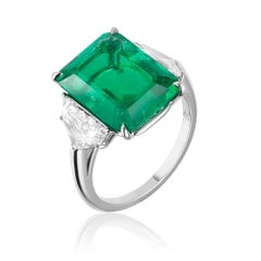 Bayco 6.85 Carat Un-Enhanced Old-Mine Colombian Emerald Diamond Platinum Ring