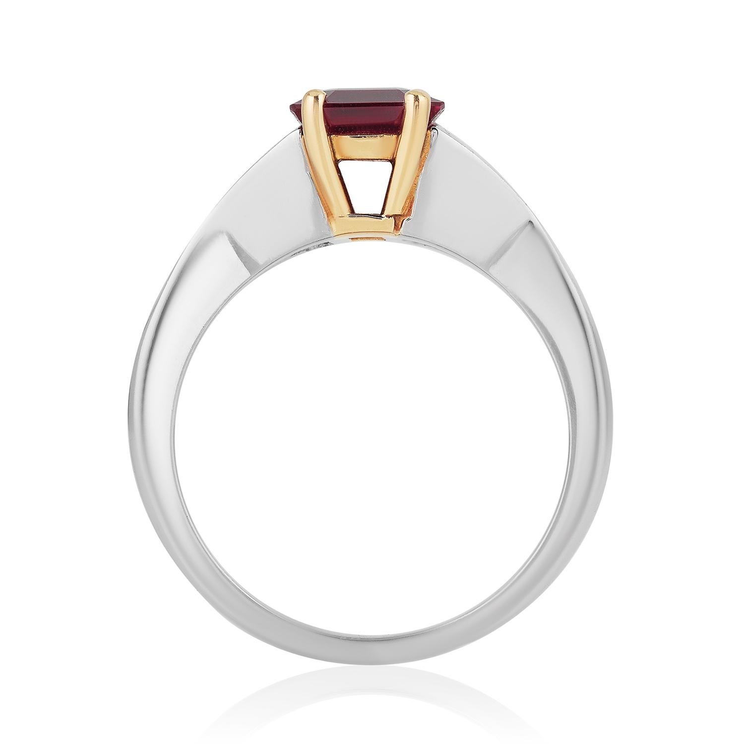 Modern Bayco GRS Certified 2.10 Carat Burma Ruby Diamond Platinum 18 Karat Gold Ring