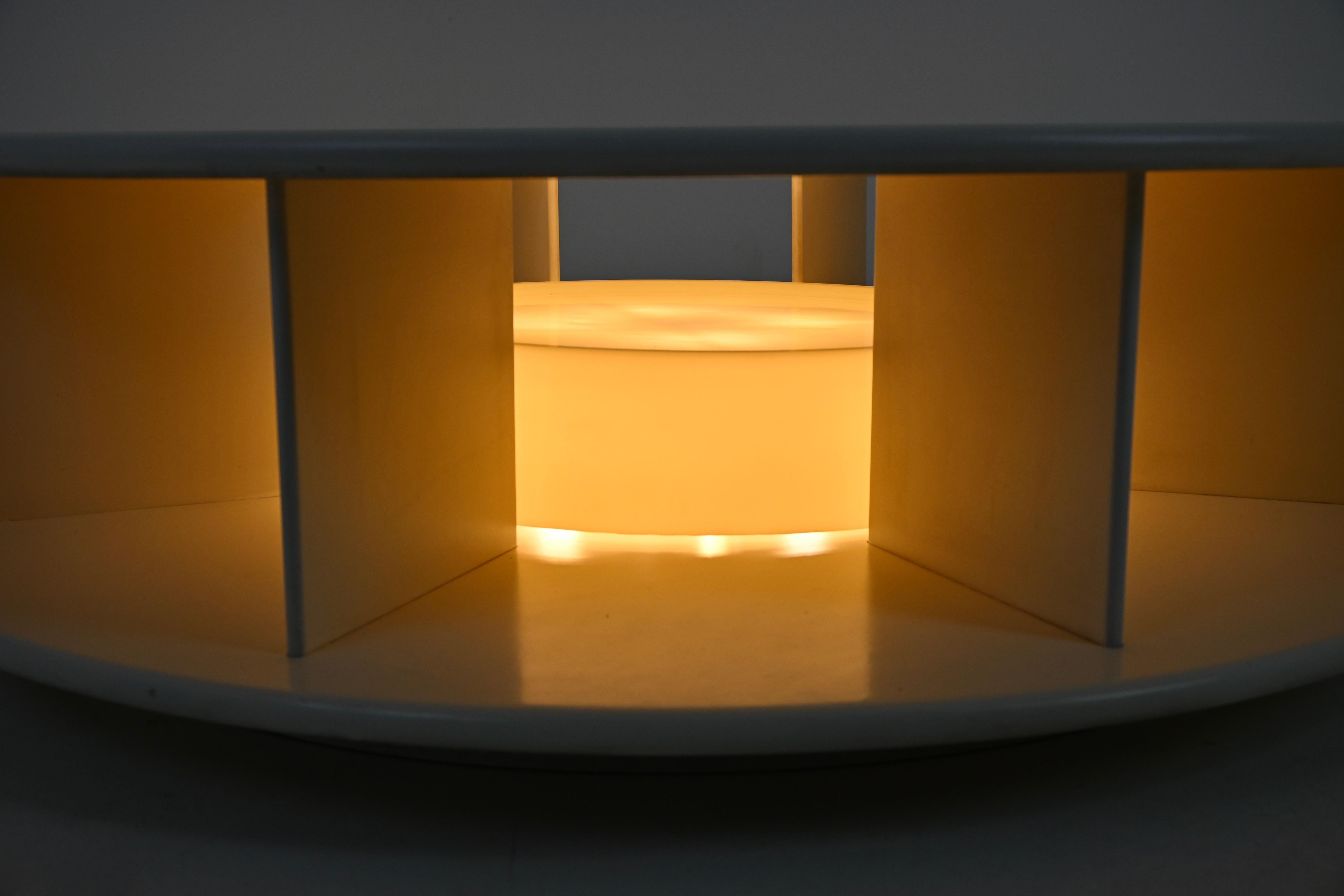 Table basse Bazaar de Superstudio pour Giovanetti, 1968 en vente 2