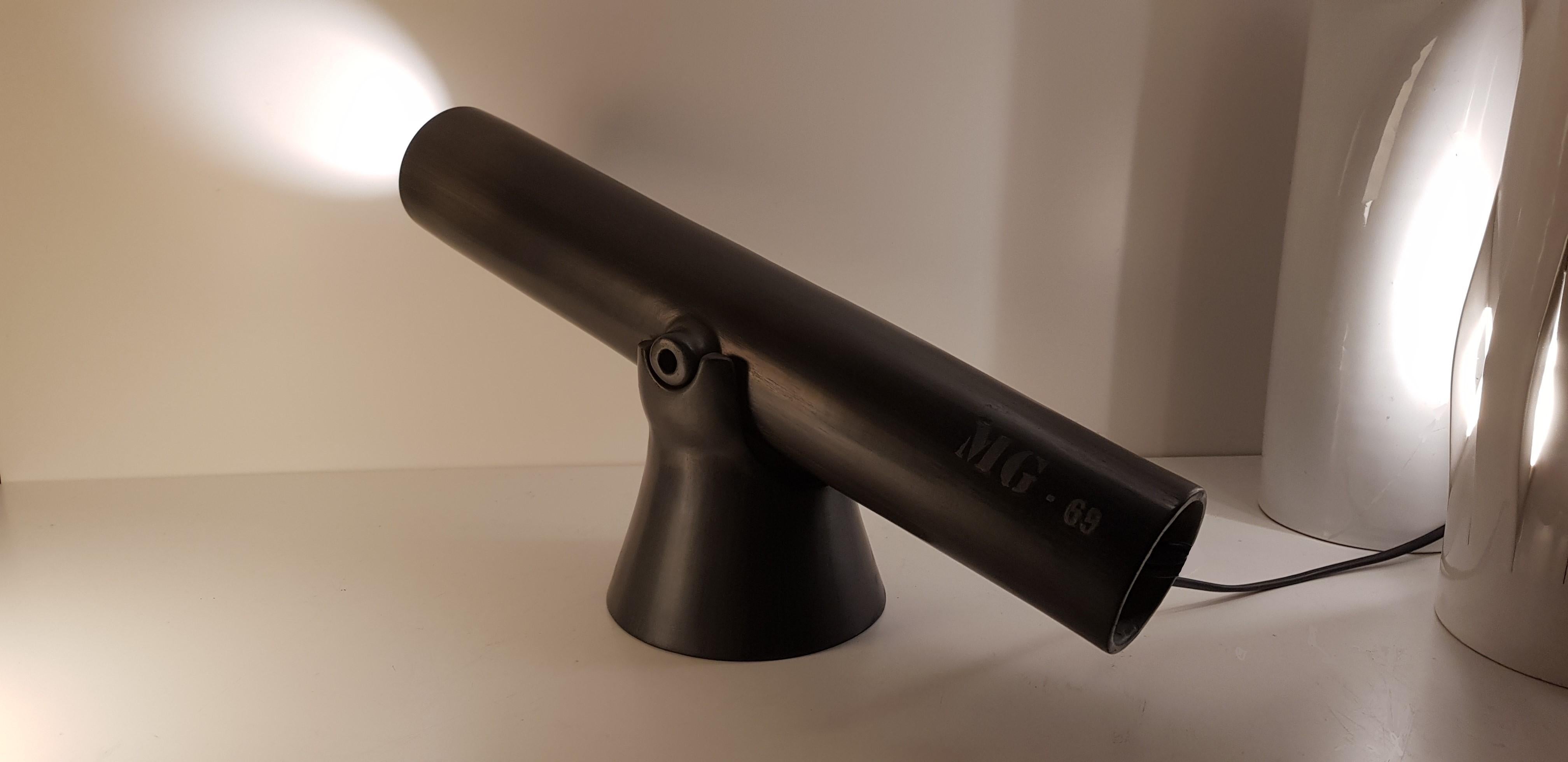 bazooka lamp