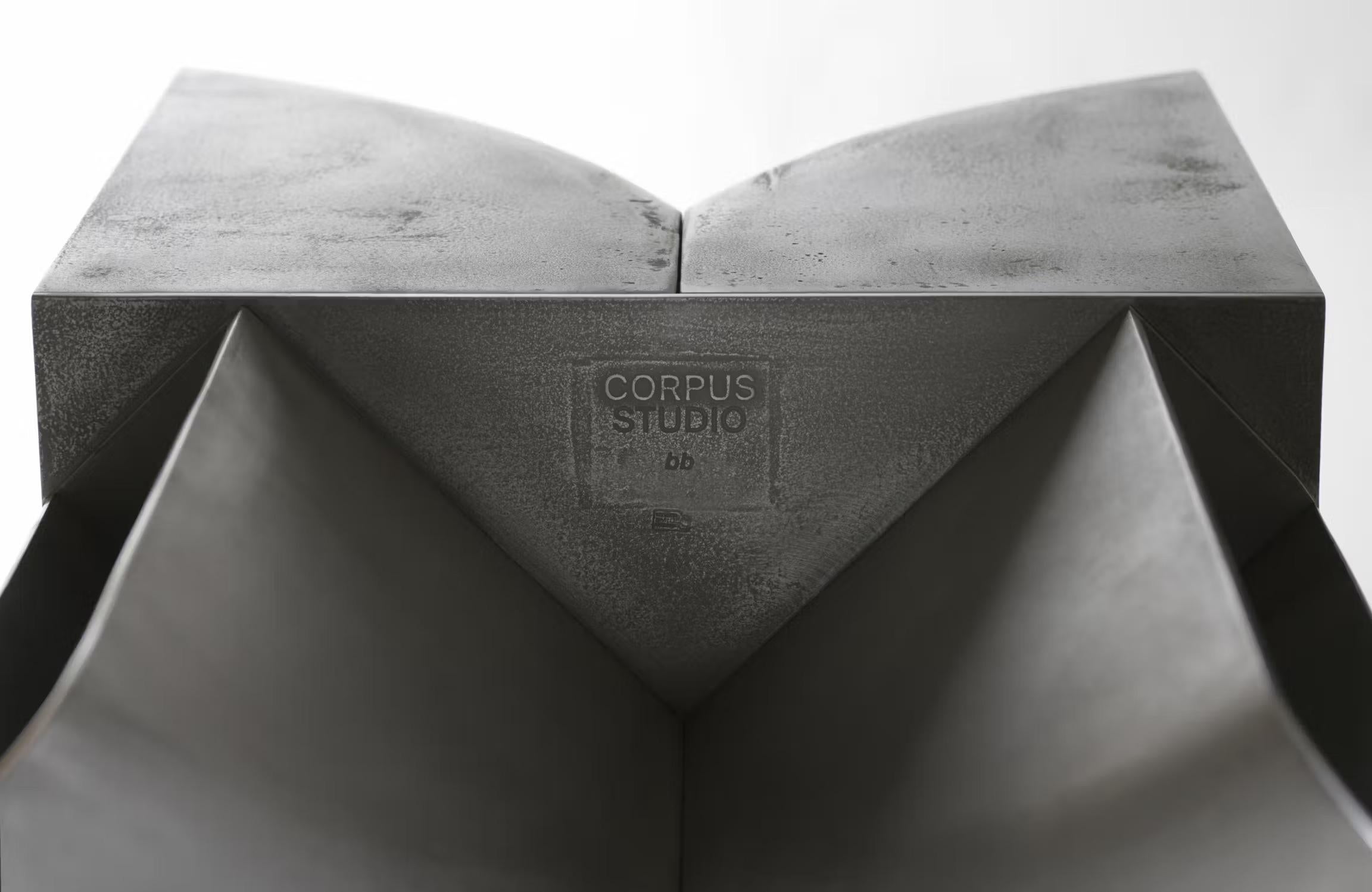 BB Stuhl von Corpus Studio im Angebot 7