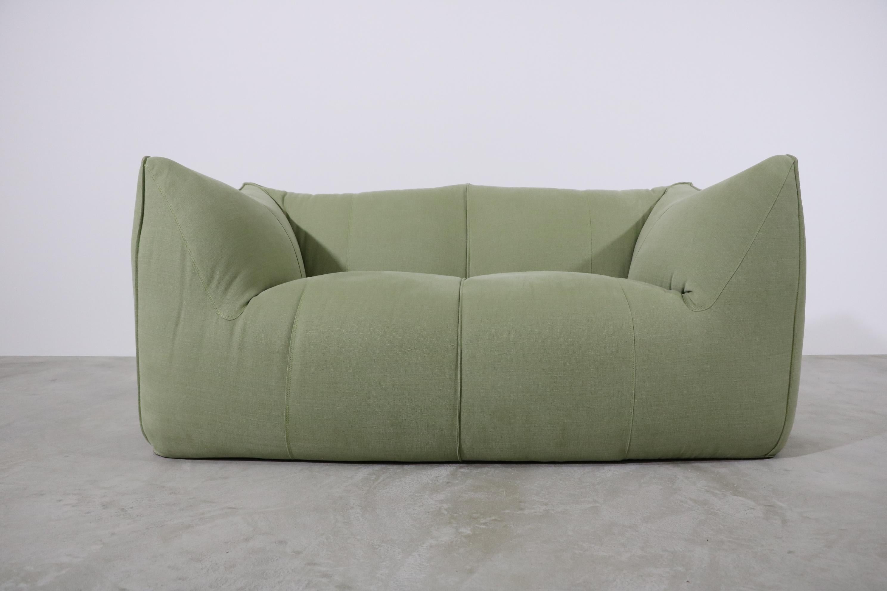 B&B Italia 2-seater sofa Model Bambole Mario Bellini fabric green

Reupholstered in green facric.

Icon of the seventies and winner of the 