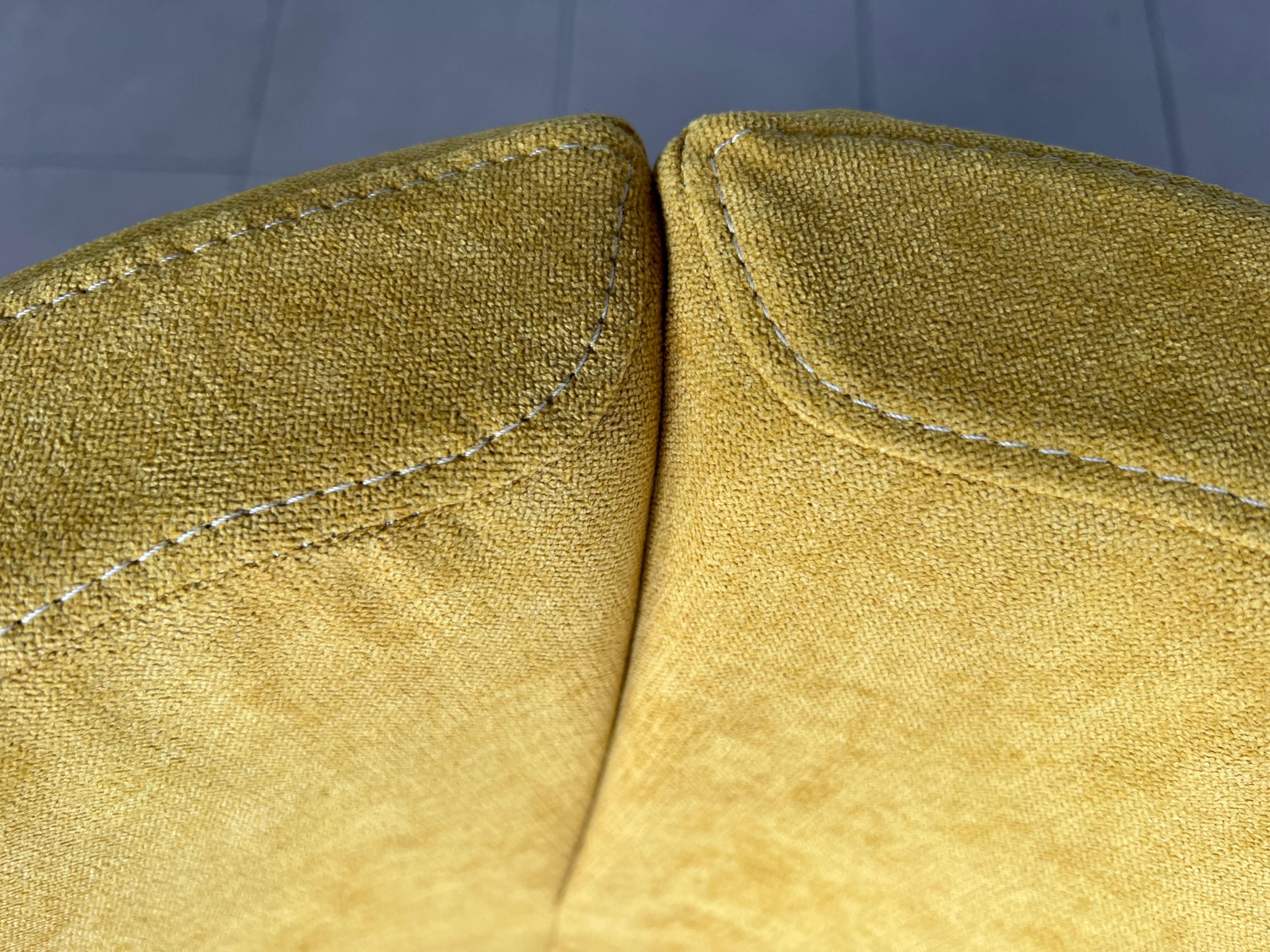 B&b Italia 360 Degrees Rotatable Tulip Model Yellow Armchairs by Jeffrey Bernett 10