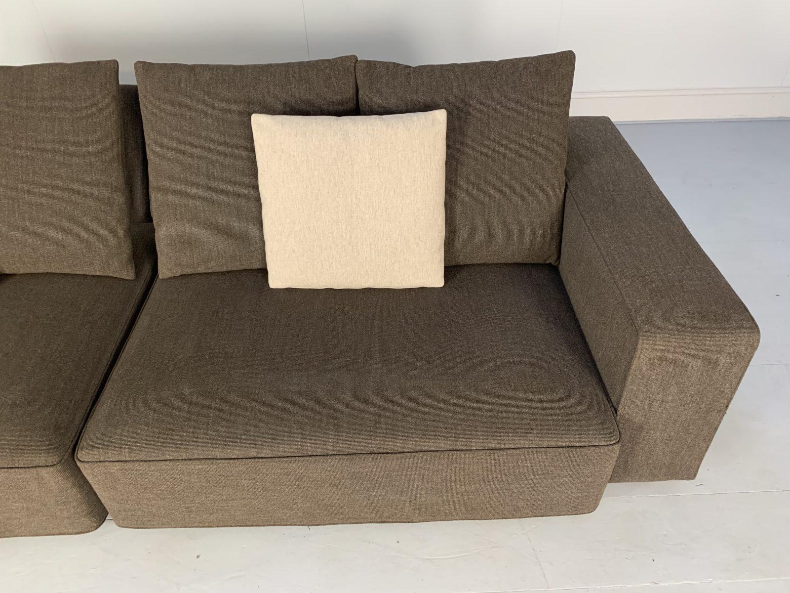 Contemporary B&B Italia “Andy ’13” 2-Seat Sofa, in Dark-Brown Fabric For Sale