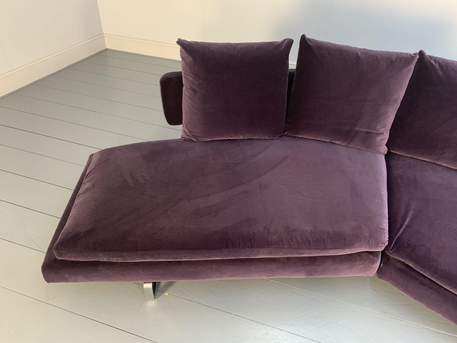 Contemporary B&B Italia “Arne A252C_1” 4-Seat Curved Sofa in Purple Velvet For Sale