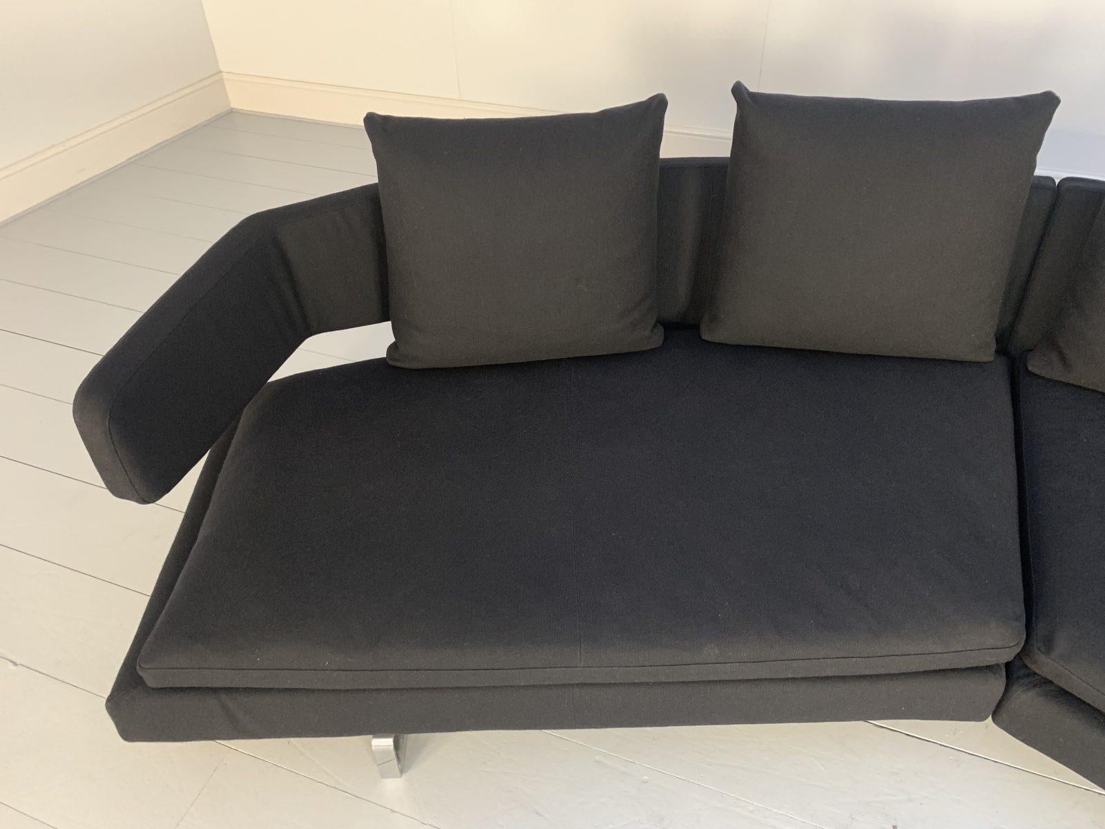 B&B Italia “Arne A320CS” 3-Seat Curved Sofa, in Black Wool For Sale 3