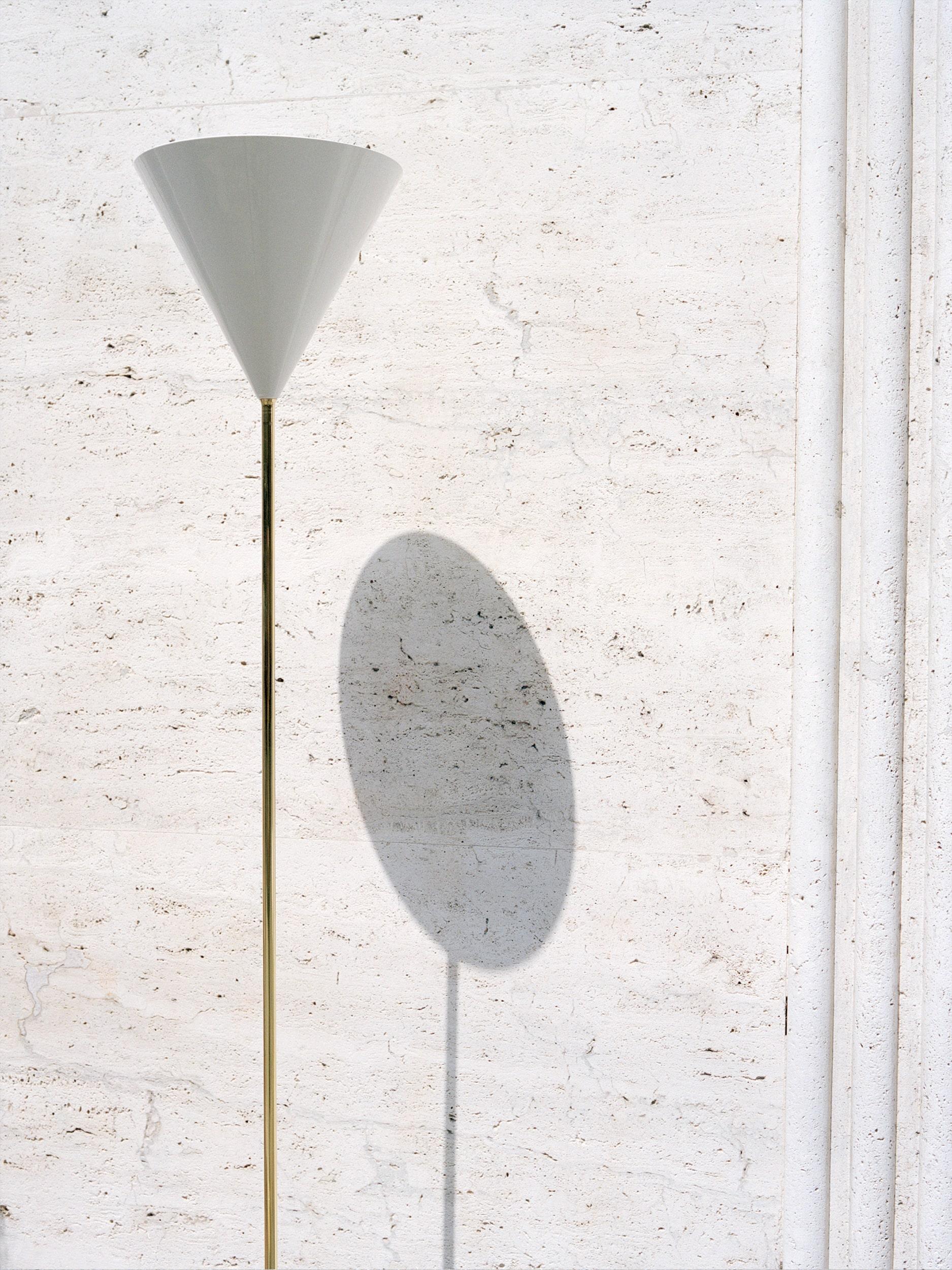 Modern Azucena Imbuto Floor Lamp in White Cone by Luigi Caccia Dominioni For Sale