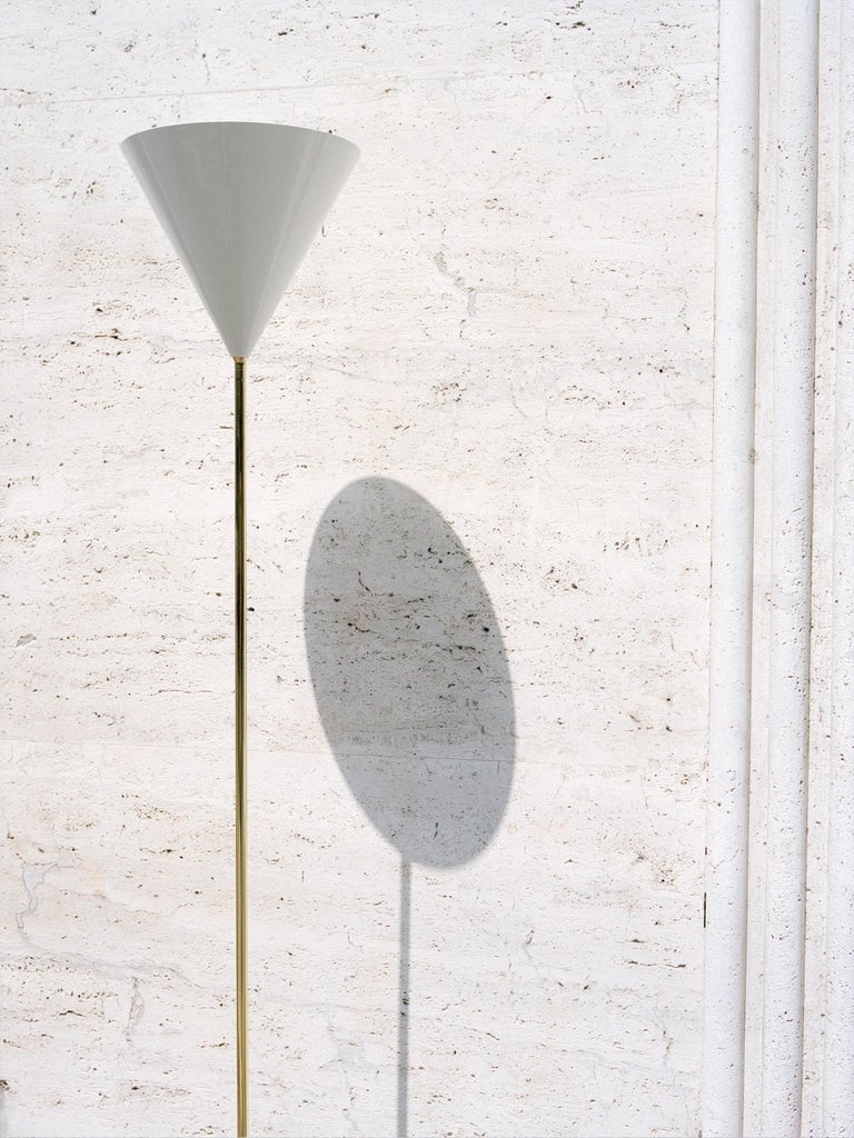Azucena Imbuto Floor Lamp in White Cone by Luigi Caccia Dominioni In New Condition For Sale In Novedrate, IT
