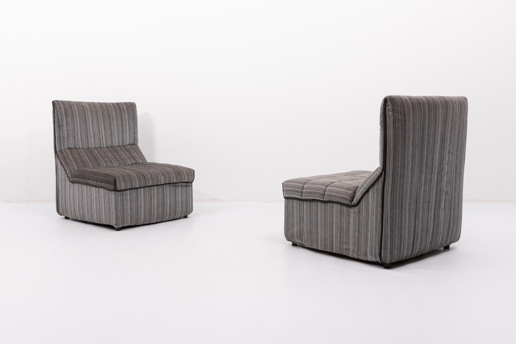Fabric B&B Italia Baia sectional seats by Antonio Citterio and Paolo Nava, 1970’s For Sale