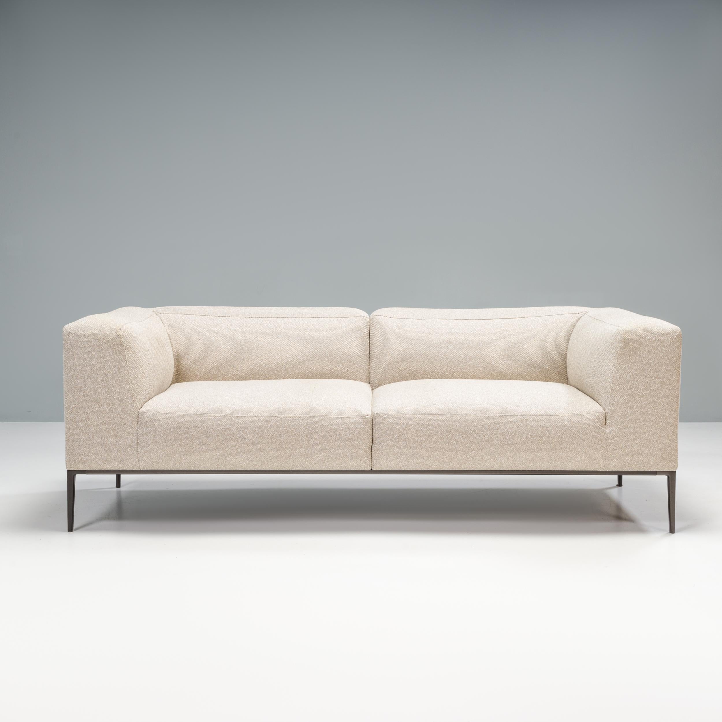 Originally designed by Antonio Citterio in 2015 for B&B Italia, the Michel Effe seating range continued to build on the design of Michel sofa from 2012, and is a fantastic example of modern furniture design.

The sofa is tuxedo in style with
