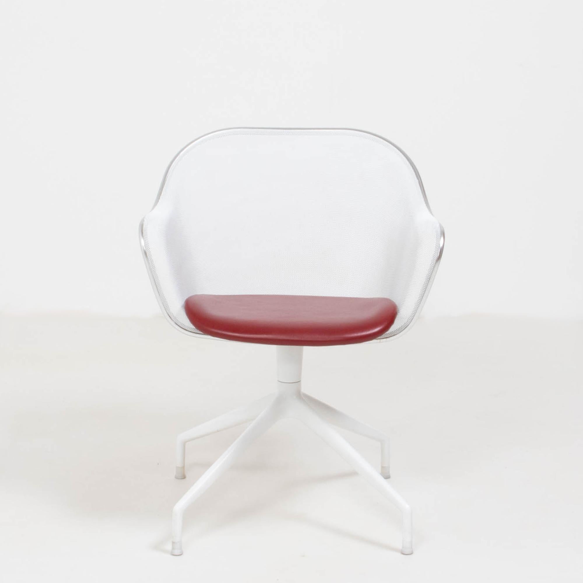 Contemporary B&B Italia by Antonio Citterio Luta White and Red Leather Swivel Dining Chairs For Sale
