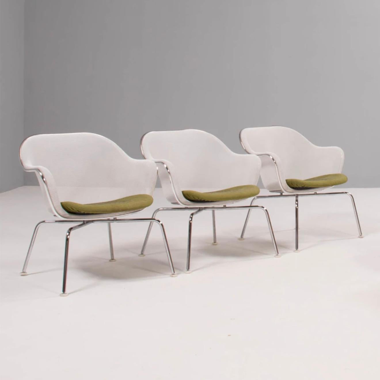 B&B Italia by Antonio Citterio Luta White and Green Accent Chairs, Set of 4 In Good Condition For Sale In London, GB