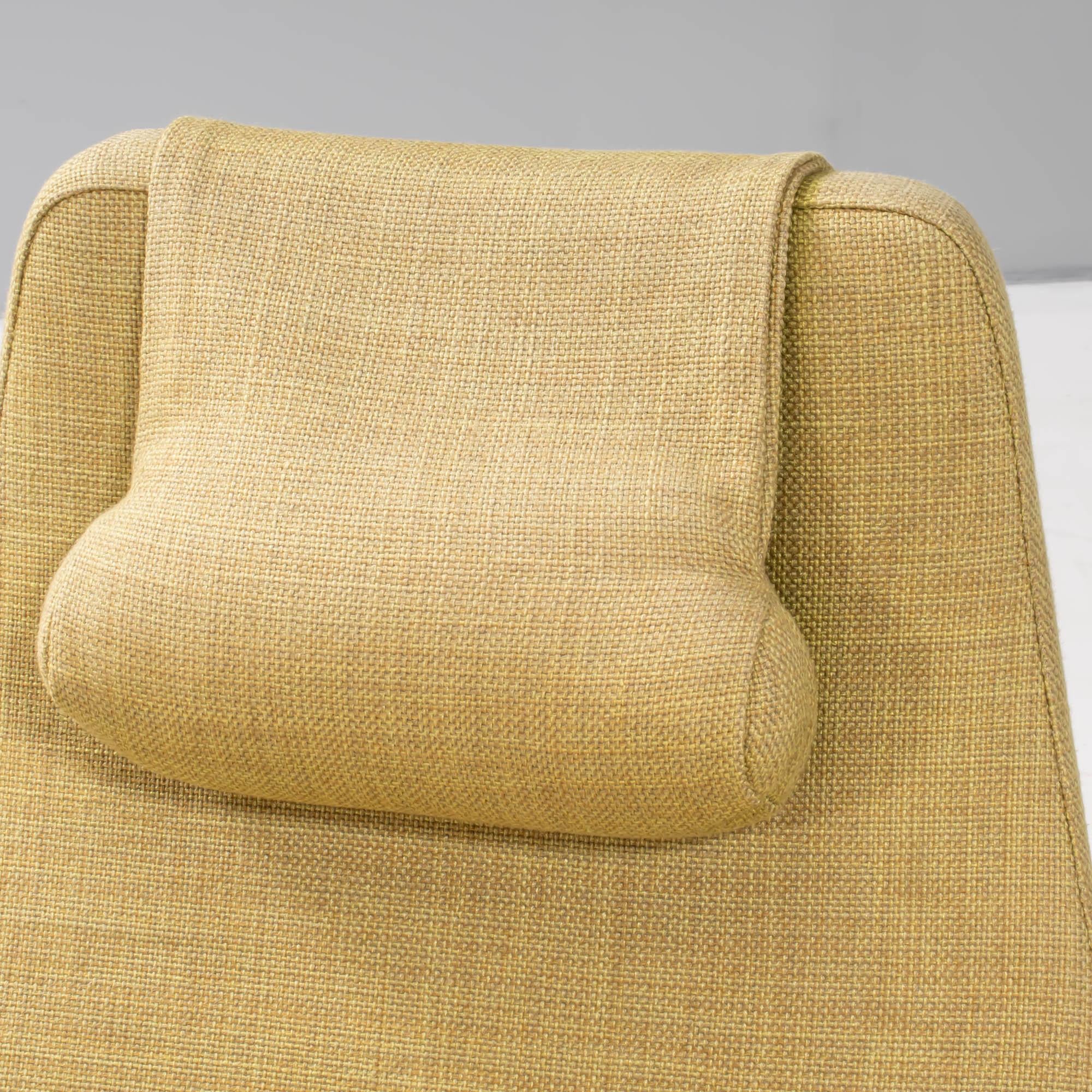 Fabric B&B Italia by Jeffrey Bernett Metropolitan ME100/1 Pale Green Armchair