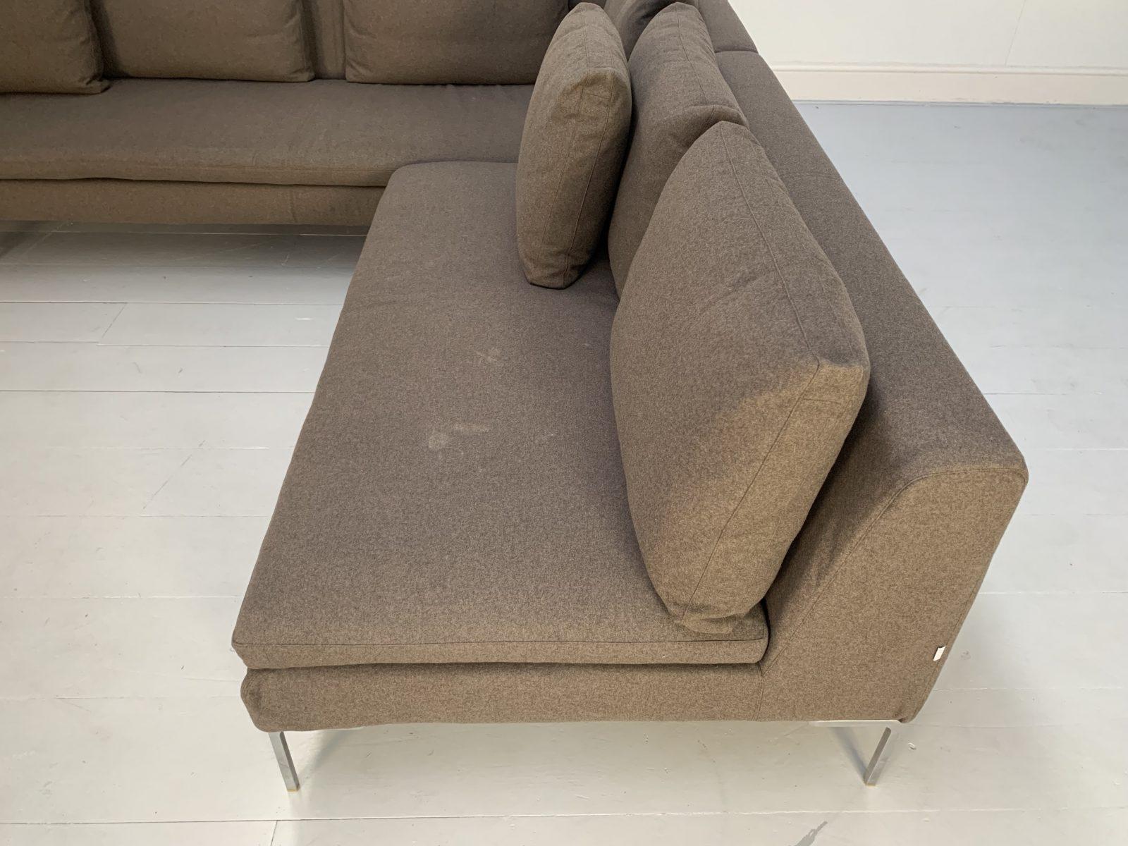 B&B Italia “Charles” L-Shape Sectional Sofa in Beige “Serra” Cashmere For Sale 6