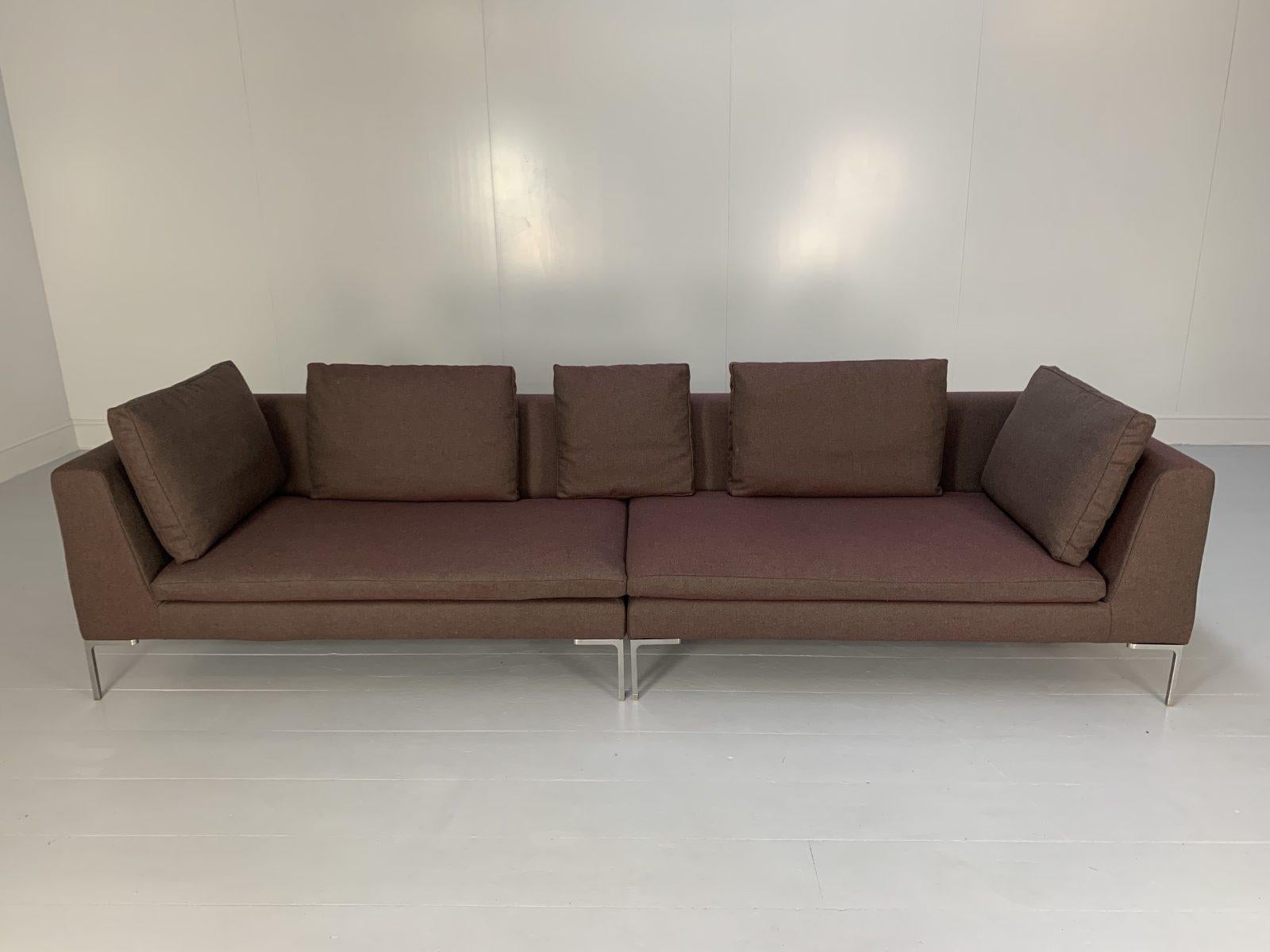 B&B Italia “Charles” Sofa, 4-Seat Sectional, in Purple Wool In Good Condition For Sale In Barrowford, GB