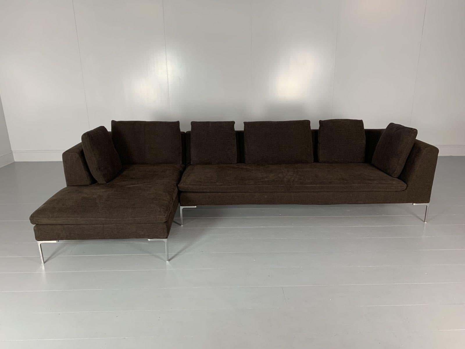 Hello Friends, and welcome to another unmissable offering from Lord Browns Furniture, the UK’s premier resource for fine Sofas and Chairs.

On offer on this occasion is an iconic “Charles” 2-Section L-Shape 5-Seat Sofa (consisting of a CH228D, and
