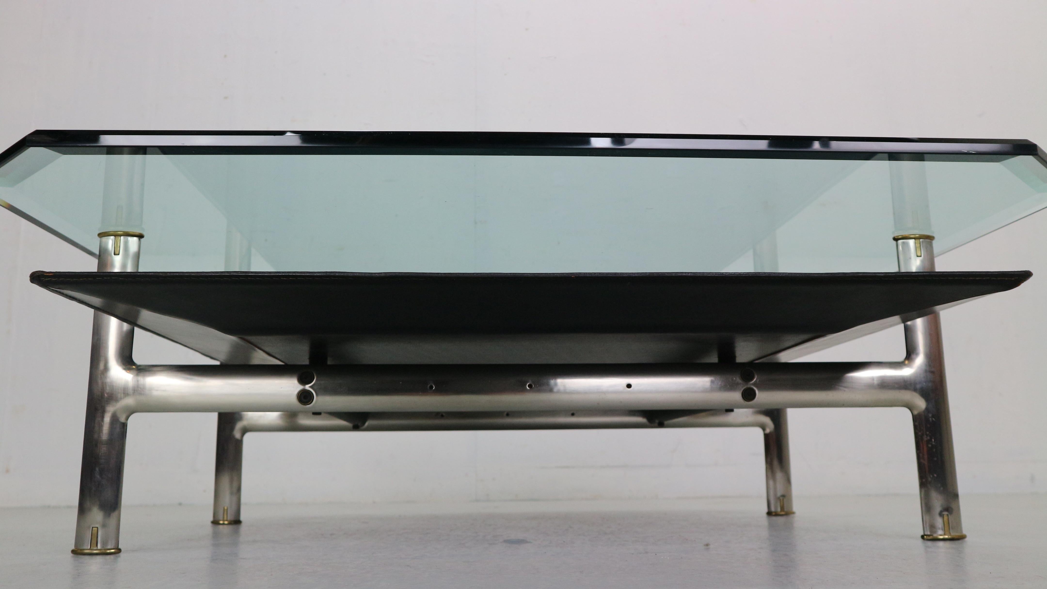 B&B Italia 'Diesis' Two-Tier Glass and Leather Coffee Table by Antonio Citterio  For Sale 6