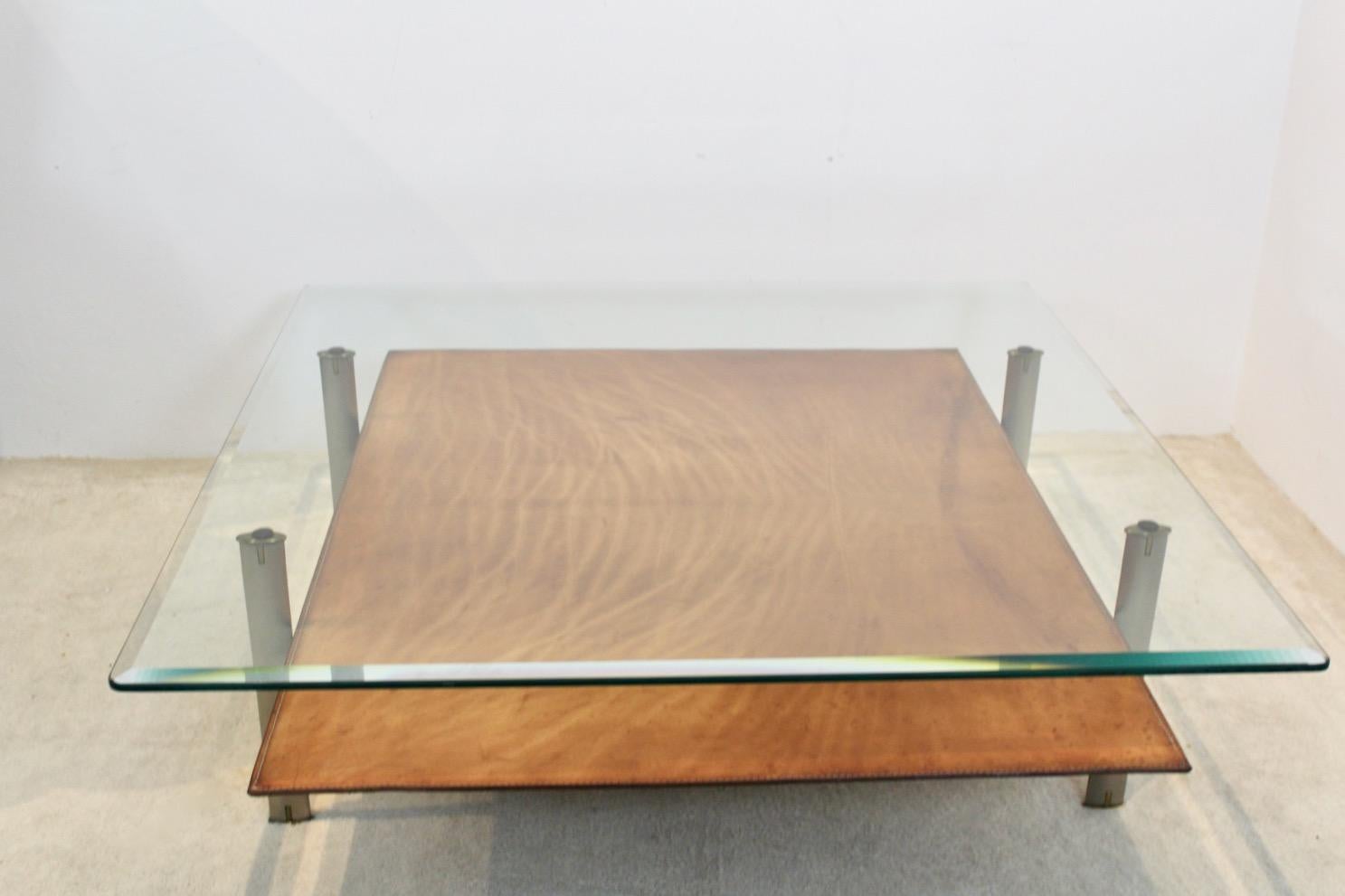 Mid-Century Modern B&B Italia 'Diesis' Two-Tier Glass and Leather Coffee Table by Antonio Citterio