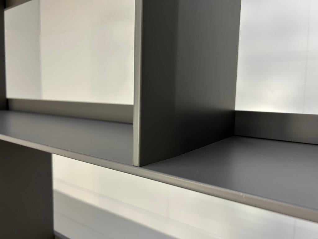 C.A. B.C. & C. - Espositore a libreria - Grigio Scuro in vendita 1