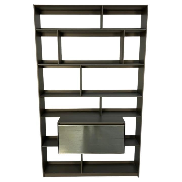 B&B Italia "Flat C" Bookcase Display Unit - In Dark Grey (en gris foncé)