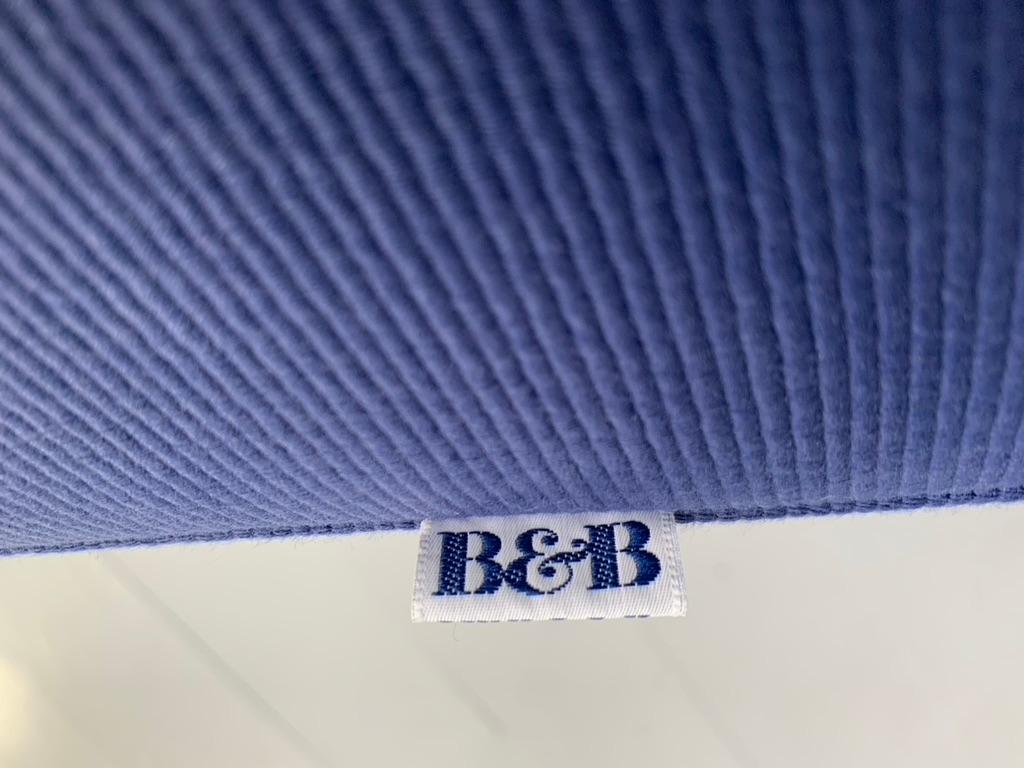 B&B Italia „Florence“ Sessel „Florence“ - In mittlerem Blau mit Stoff im Angebot 10