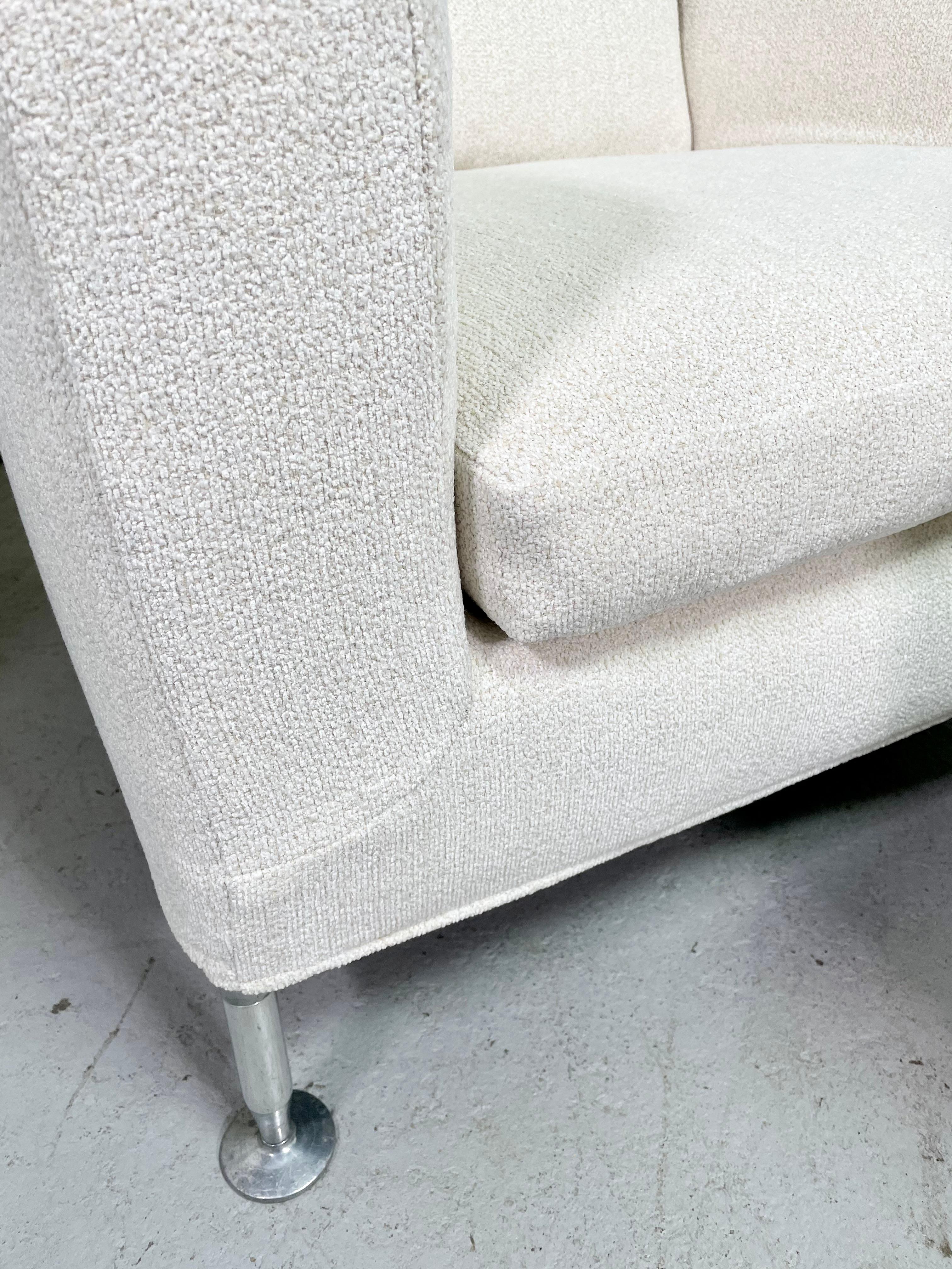 B&B Italia Harry Lounge Chairs Designed by Antonio Citterio White Boucle 6