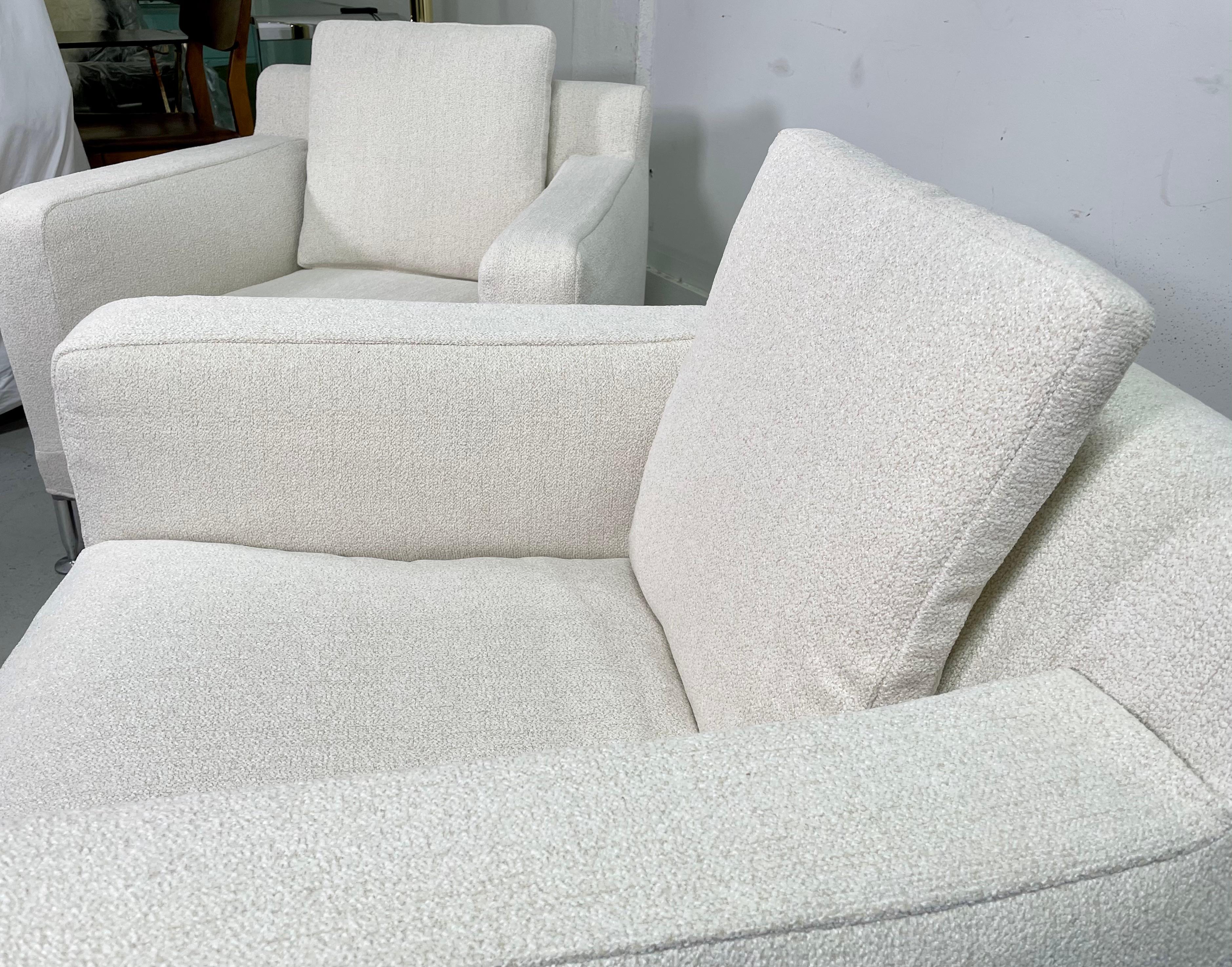 Late 20th Century B&B Italia Harry Lounge Chairs Designed by Antonio Citterio White Boucle