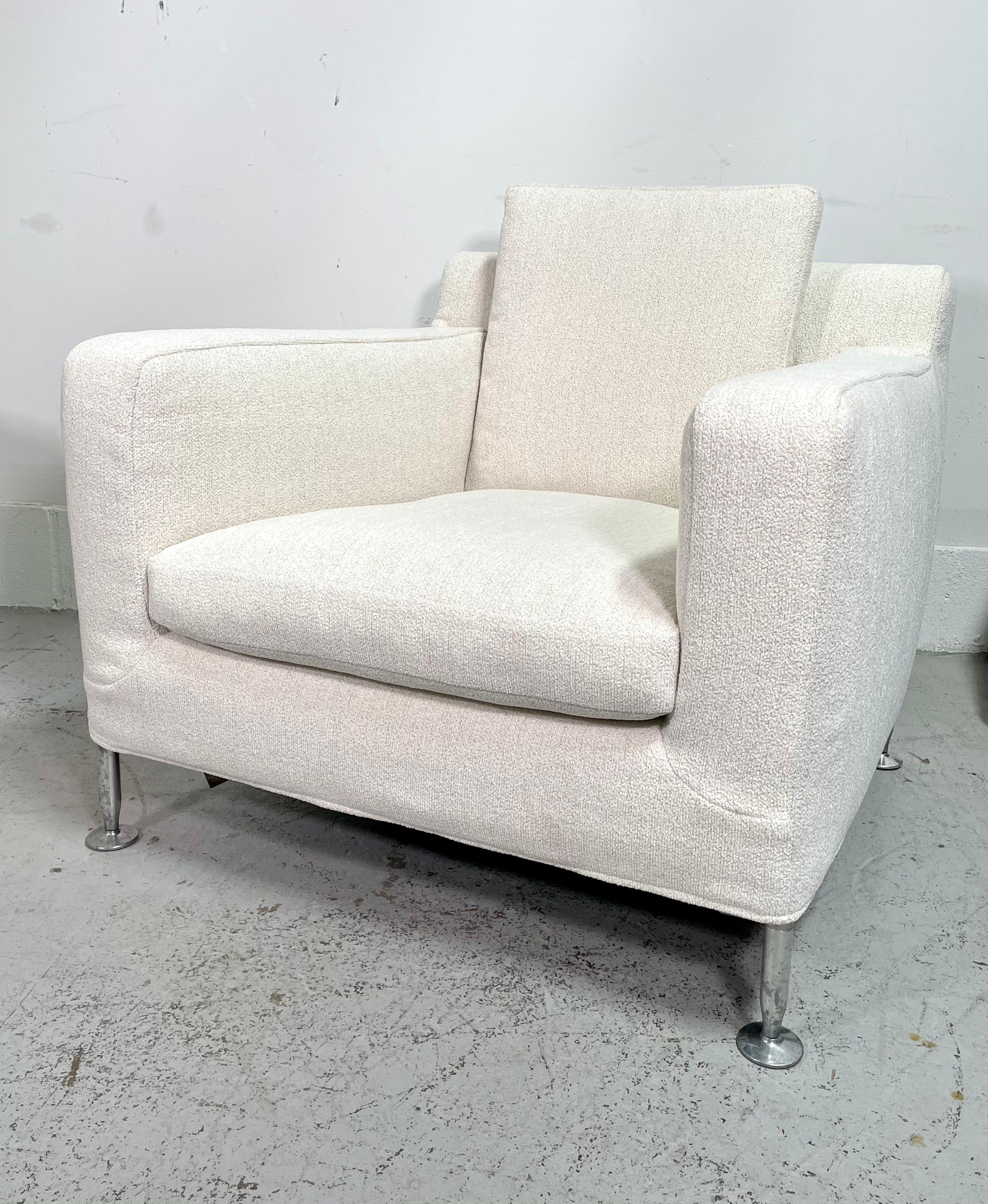 B&B Italia Harry Lounge Chairs Designed by Antonio Citterio White Boucle 1