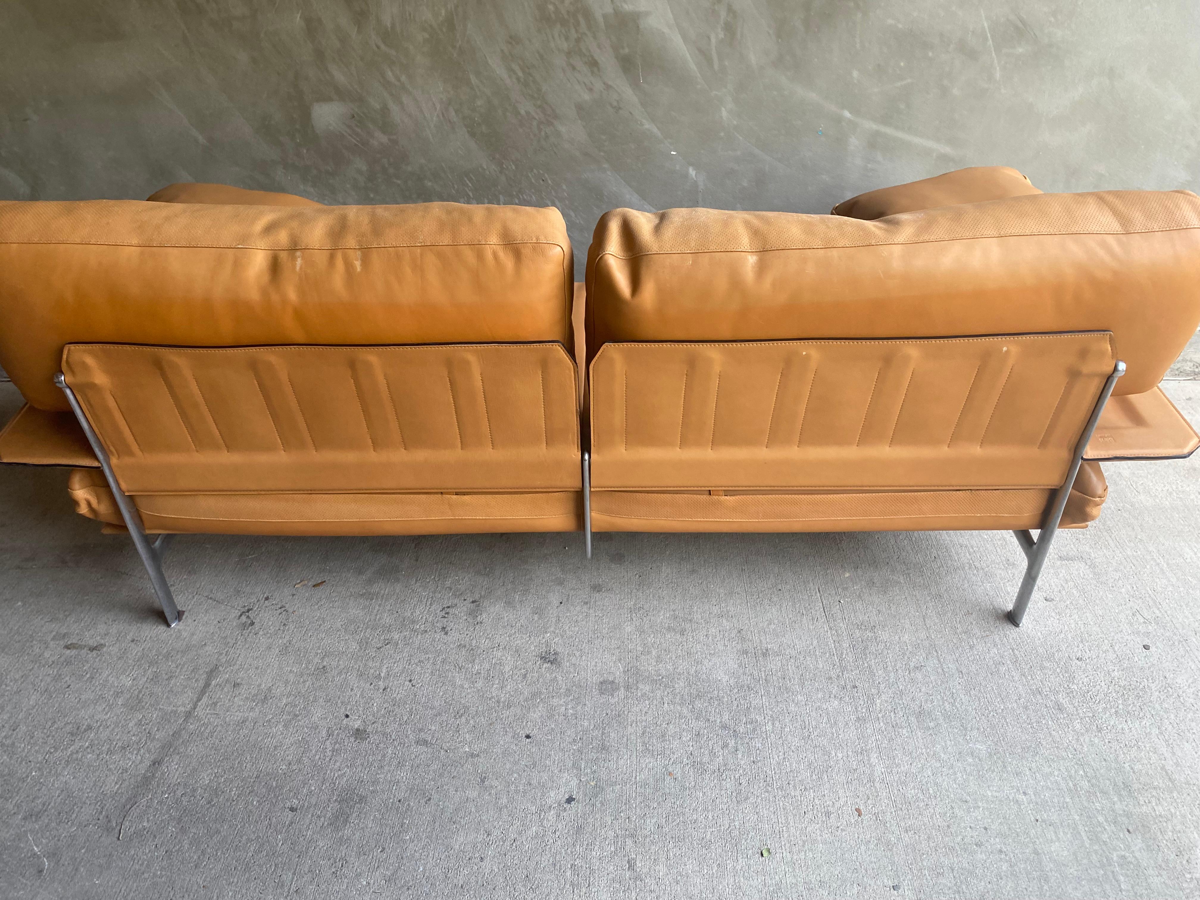 B&B Italia Leather Diesis Sofa, Italy For Sale 1
