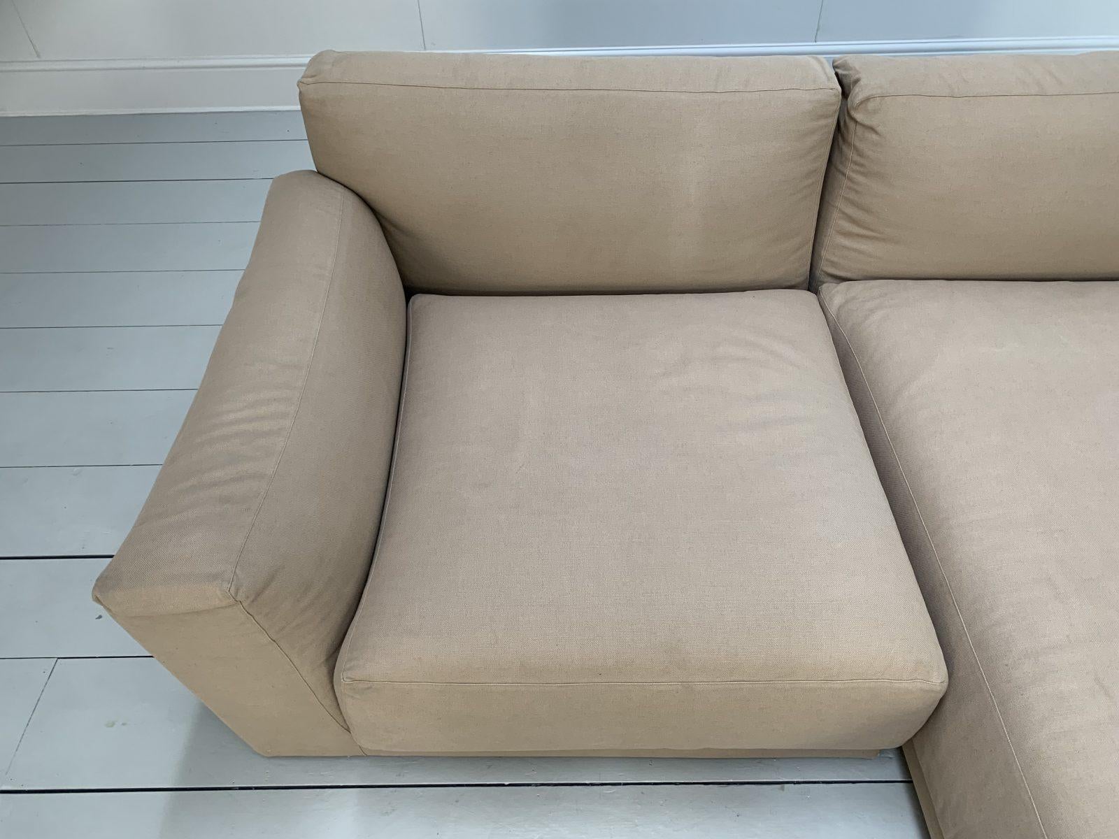 B&B Italia “Luis” 3-Seat Compact L-Shape Sofa – In “Ellade” Linen For Sale 5