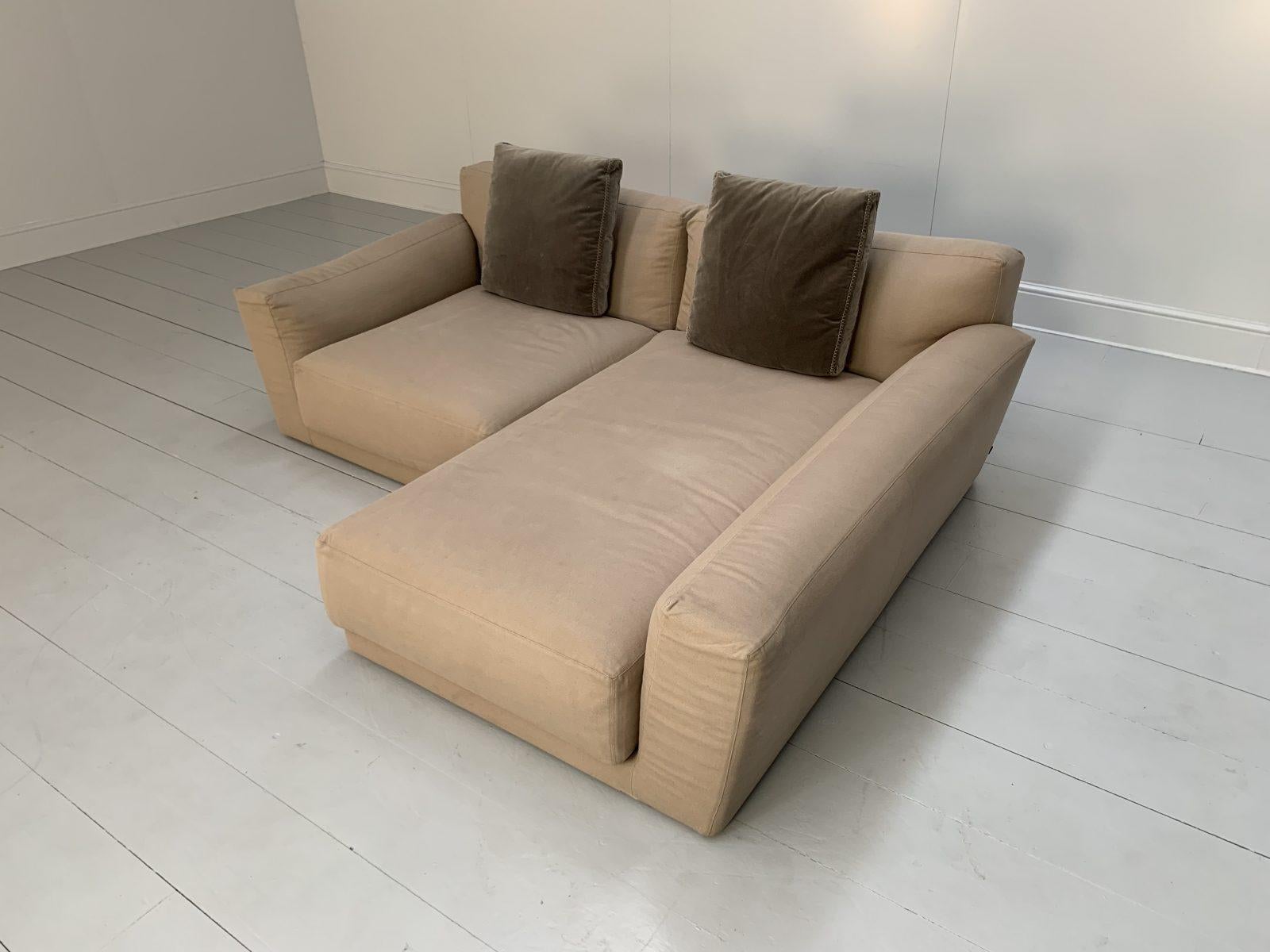 Contemporary B&B Italia “Luis” 3-Seat Compact L-Shape Sofa – In “Ellade” Linen For Sale