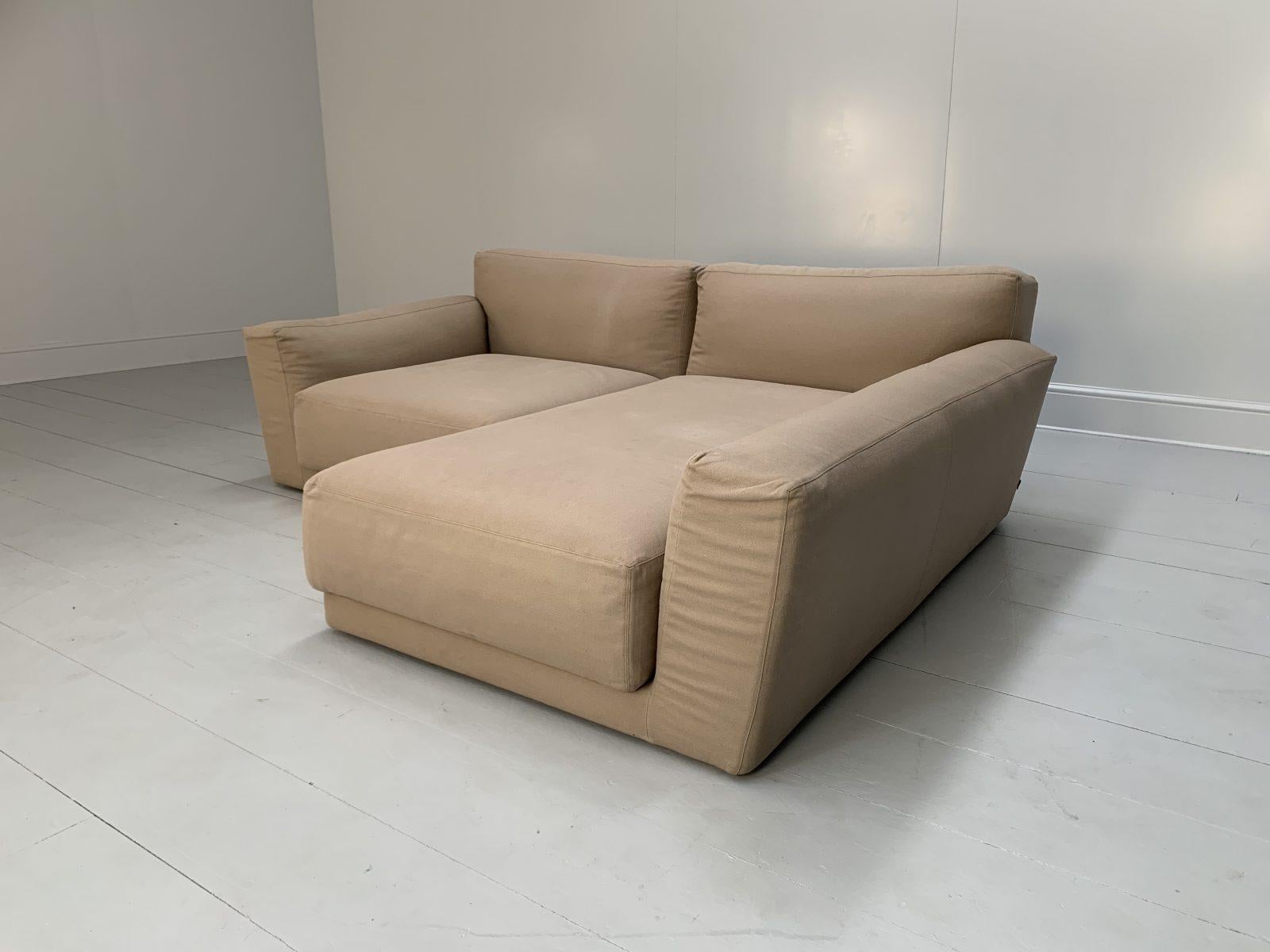B&B Italia “Luis” 3-Seat Compact L-Shape Sofa – In “Ellade” Linen For Sale 3