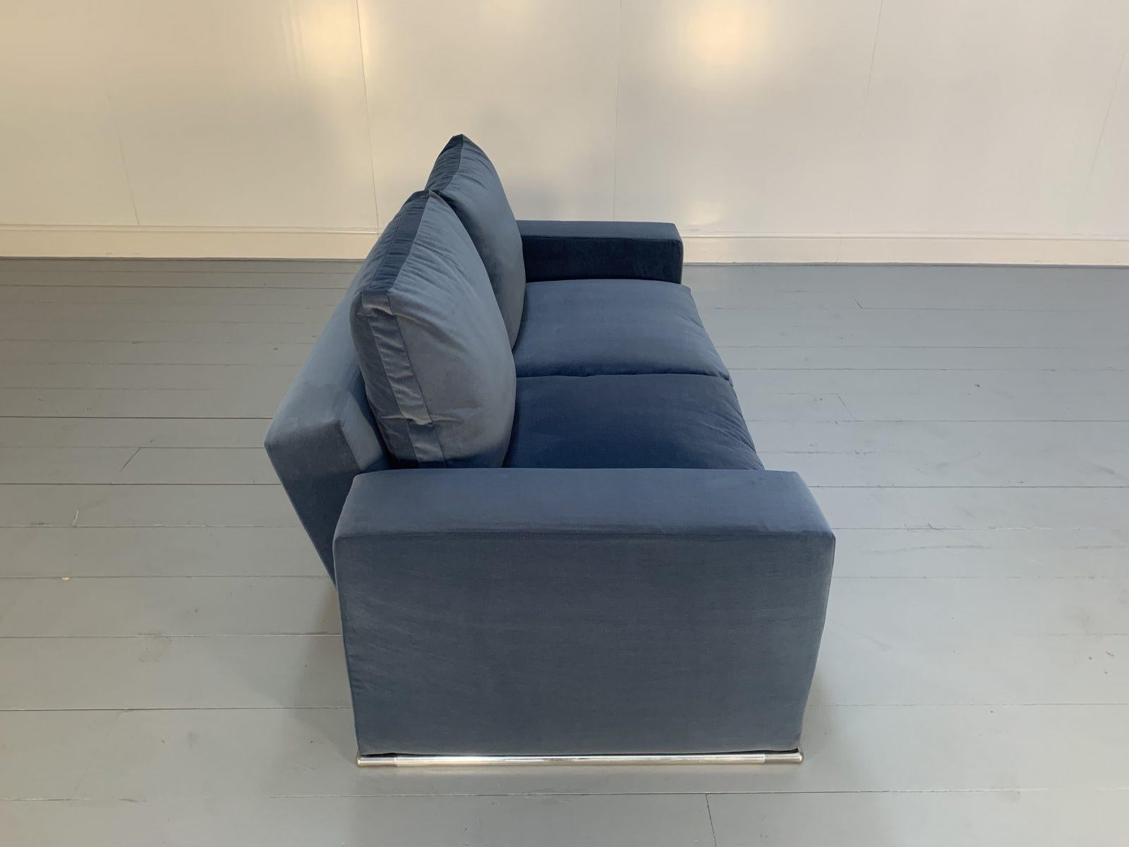 B&B Italia “Marcel” 2.5-Seat Sofa in Blue Velvet For Sale 5