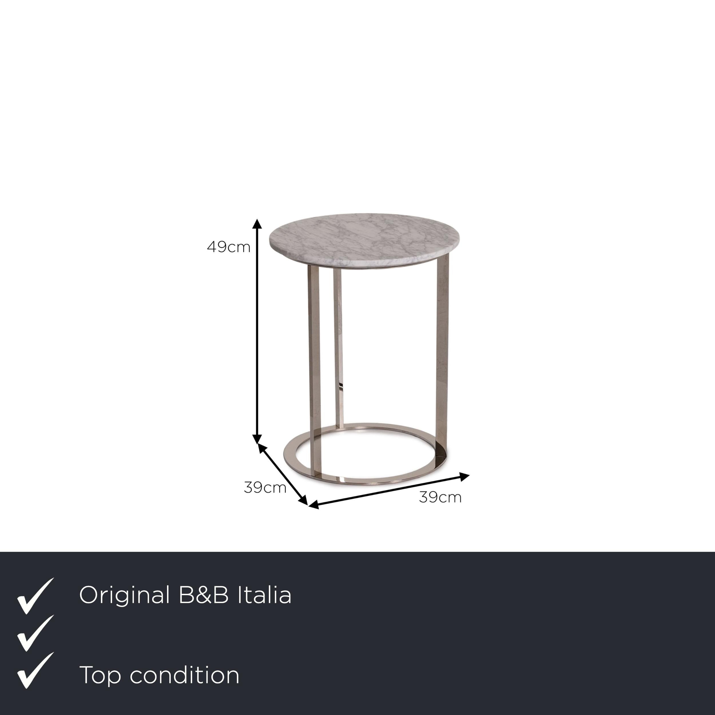 We present to you a B&B Italia Mera marble table white coffee table.

Product measurements in centimeters:

depth: 39
width: 39
height: 49
seat height: 
rest height: 
seat depth: 
seat width: 
back height:

 