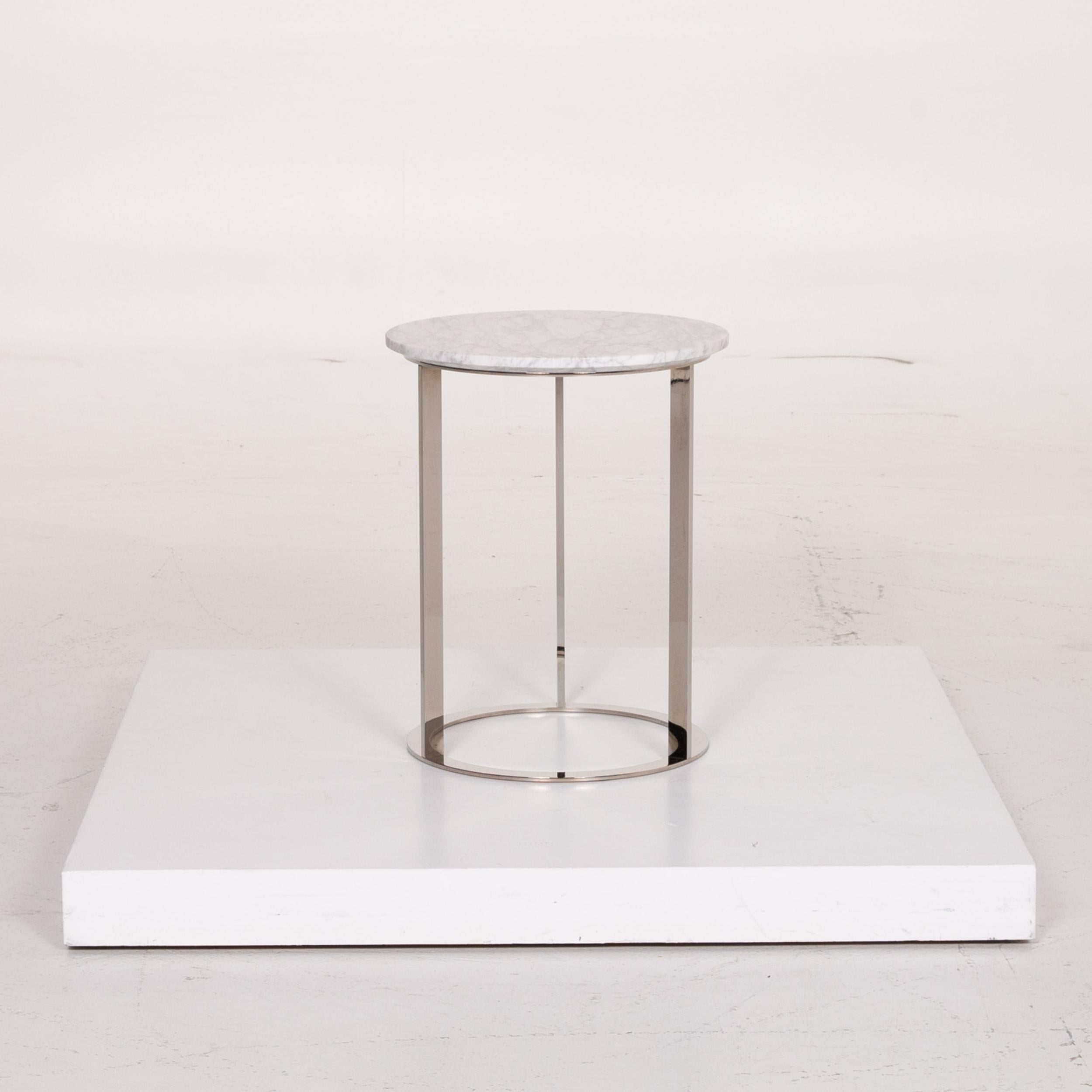 mera side table