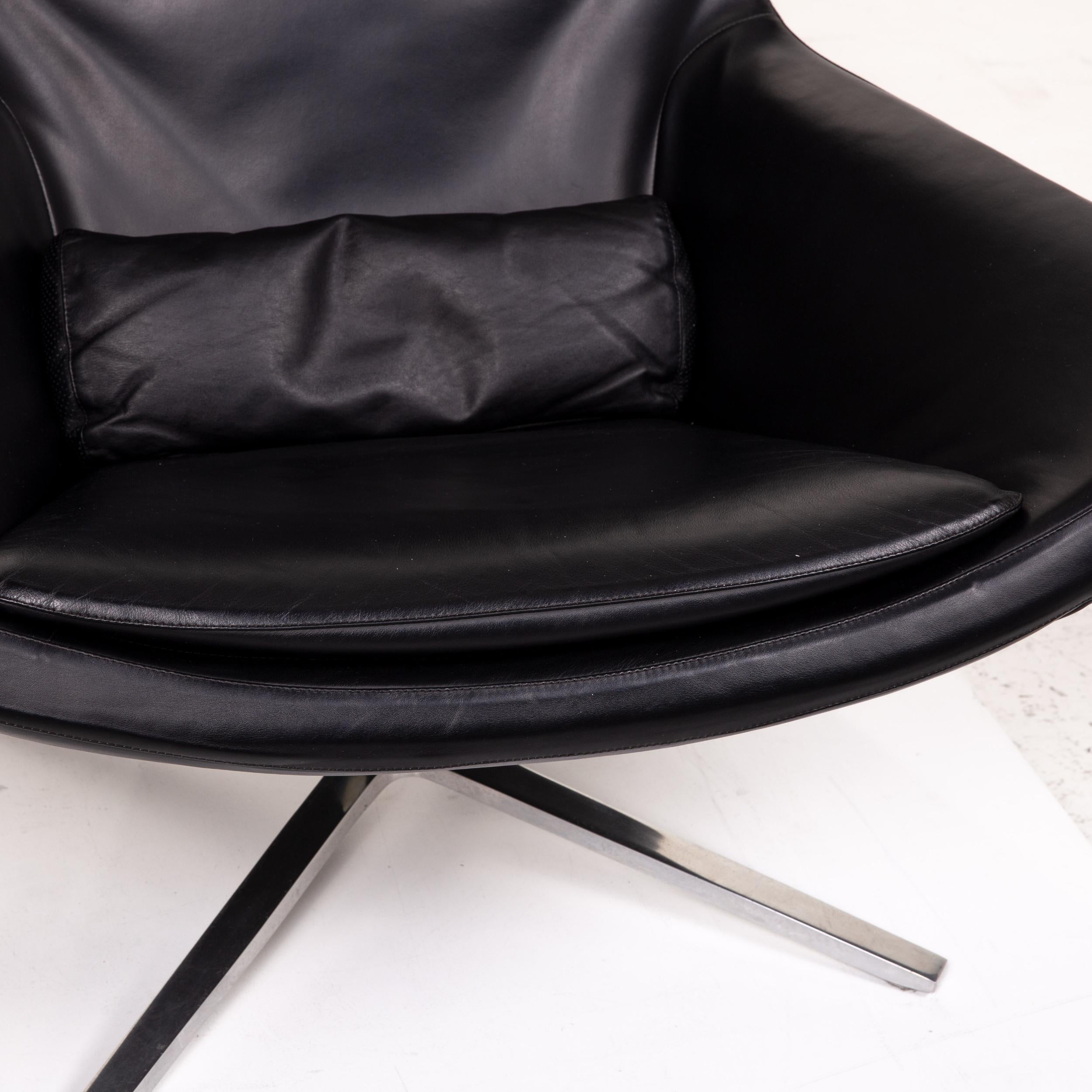 Modern B&B Italia Metropolitan Leather Armchair Incl. Stool Black For Sale