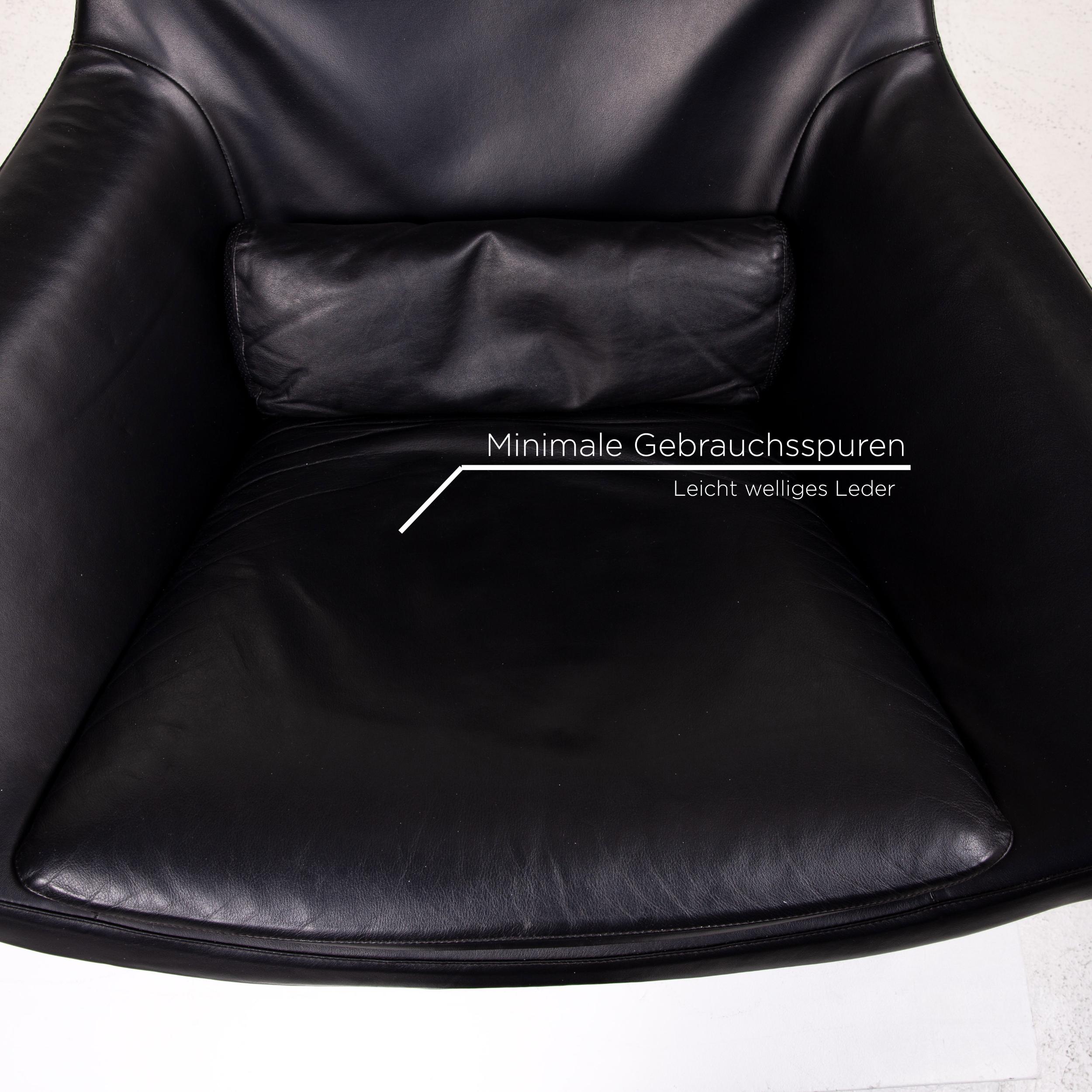 B&B Italia Metropolitan Leather Armchair Incl. Stool Black In Good Condition For Sale In Cologne, DE