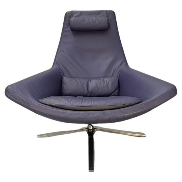 B&B Italia "Metropolitan ME100" Armchair - In Blue "Gamma" Leather For Sale