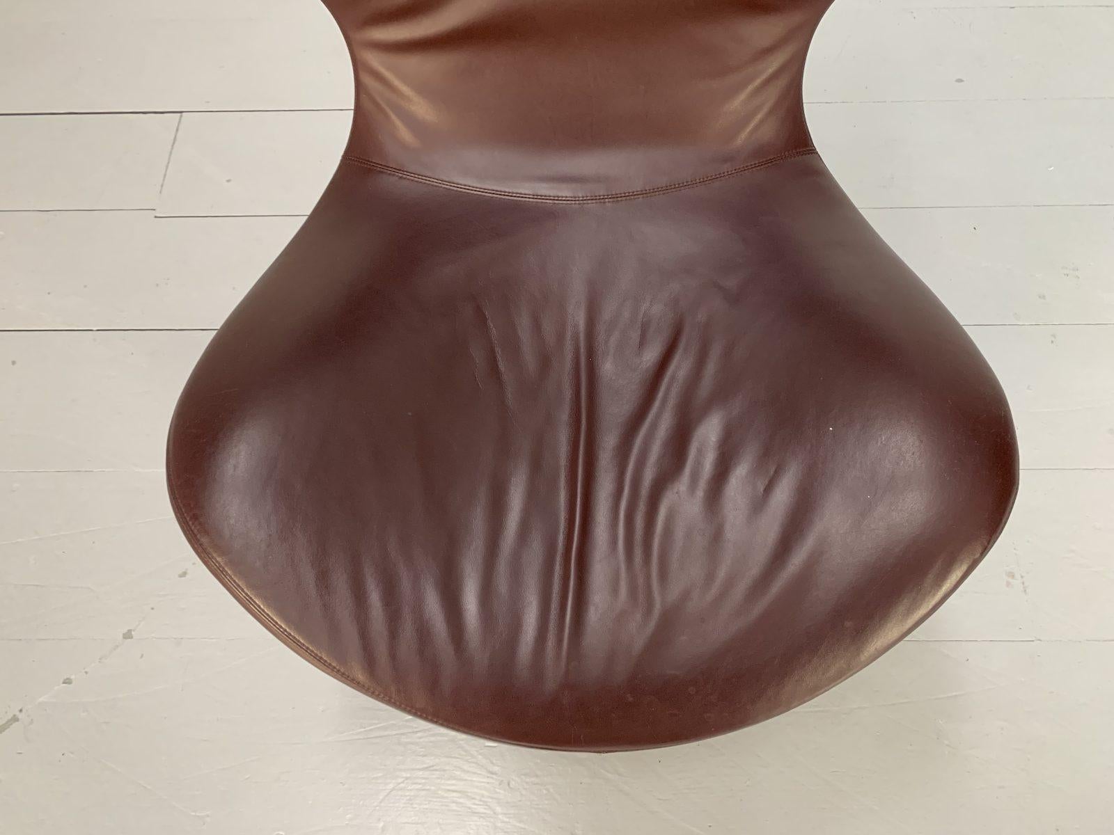 B&B Italia “Mini Papilio” Armchair, in Oxblood “Kasia” Leather For Sale 3
