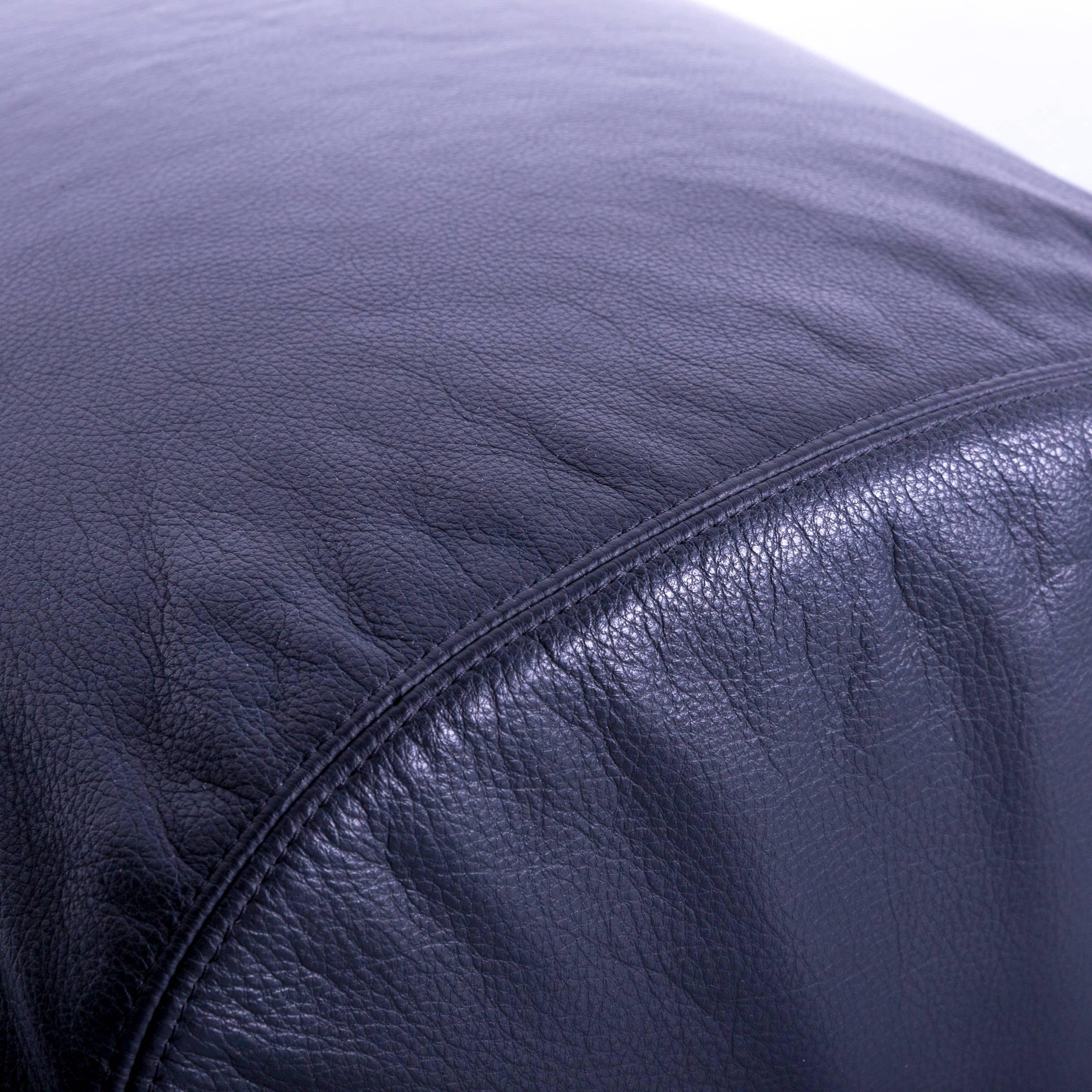 B&B Italia Oriente Designer Leather Sofa Set Three-Seater + Foot-Stool For Sale 9