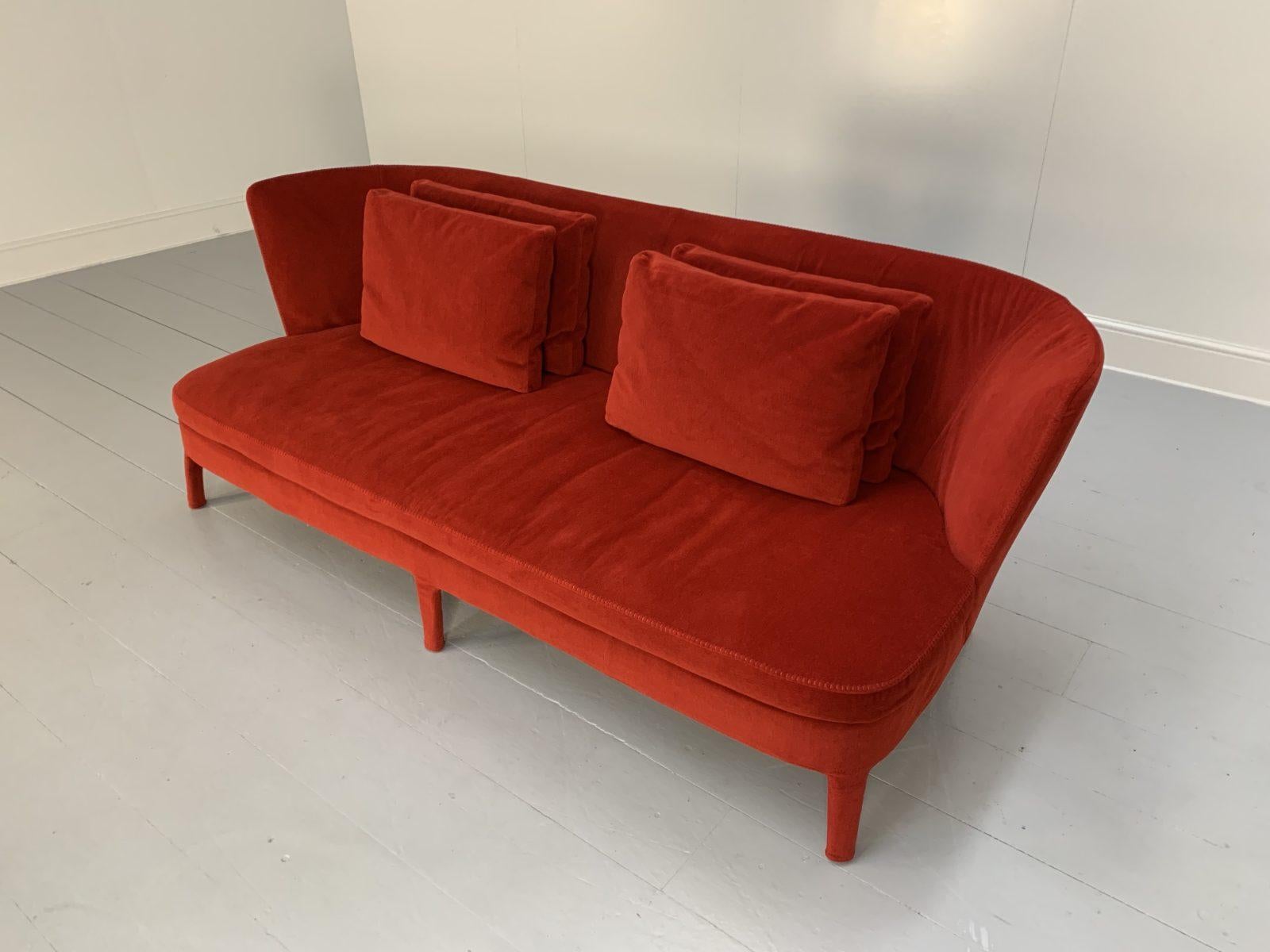 Hello Friends, and welcome to another unmissable offering from Lord Browns Furniture, the UK’s premier resource for fine Sofas and Chairs.

On offer on this occasion is a superb, rare B&B Italia Maxalto “Febo 2803BCT” 3-Seat Sofa dressed in an