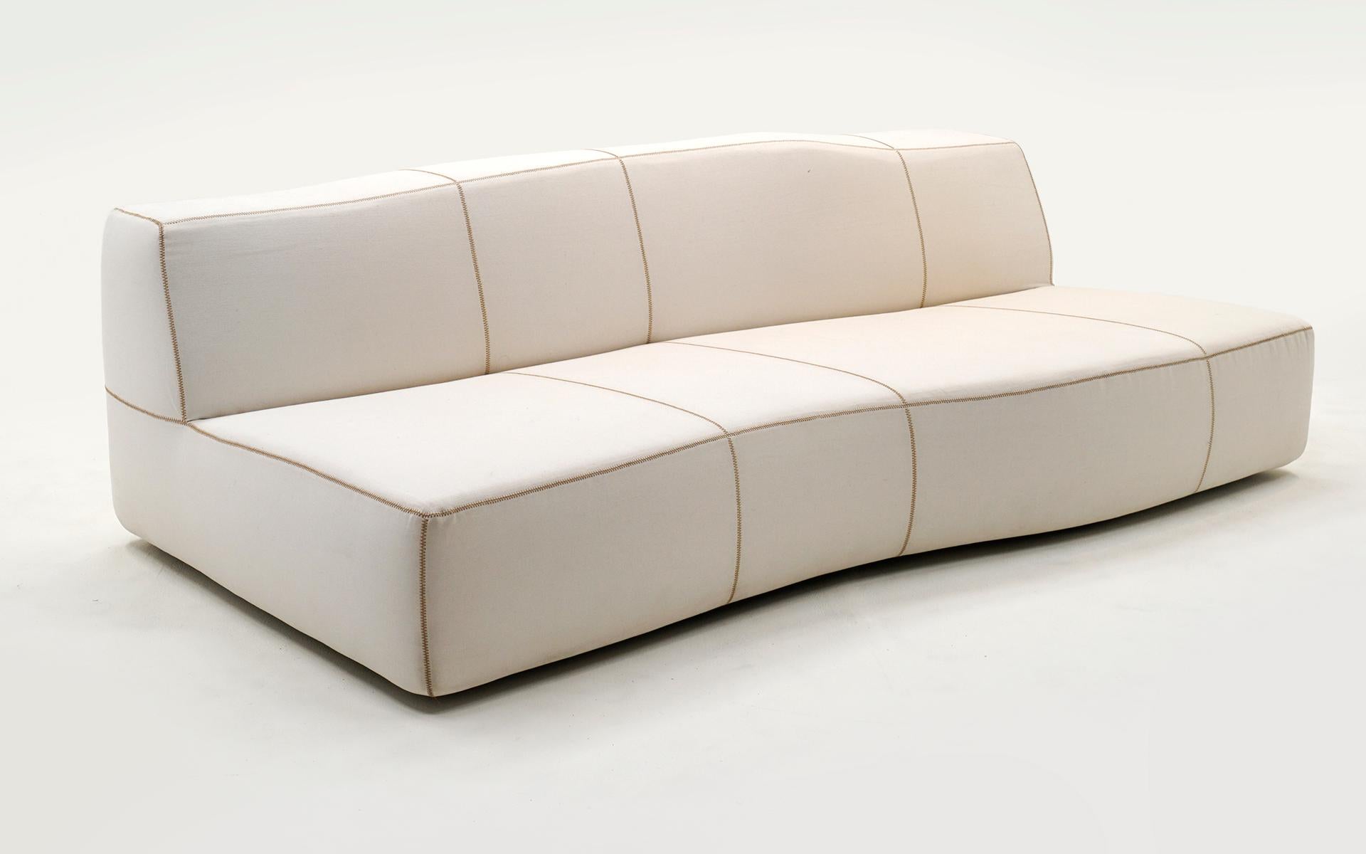 B&B Italia Zweiteiliges Sofa „Bend“ von Patricia Urquiola, 2010 in Weiß, signiert im Angebot 5
