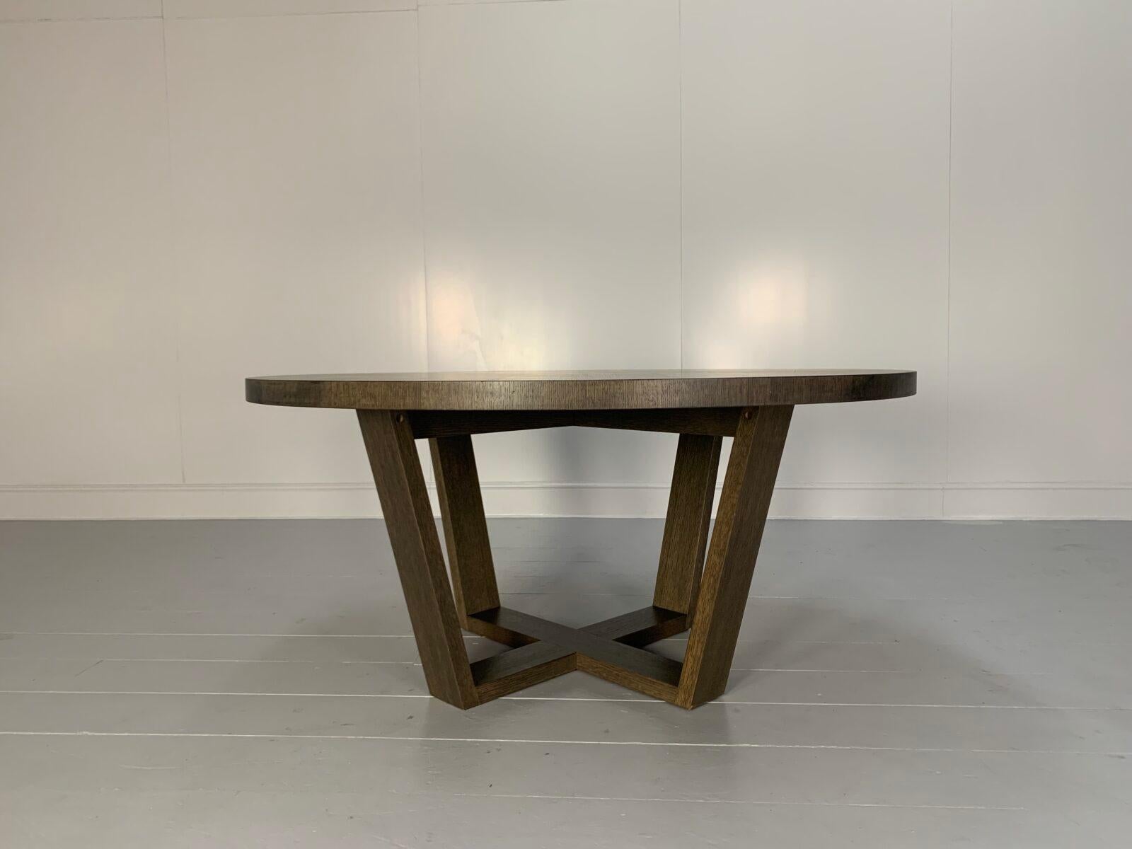 B&B Italia “Xilos” Round Circular Dining Table – In Grey Oak In Good Condition In Barrowford, GB
