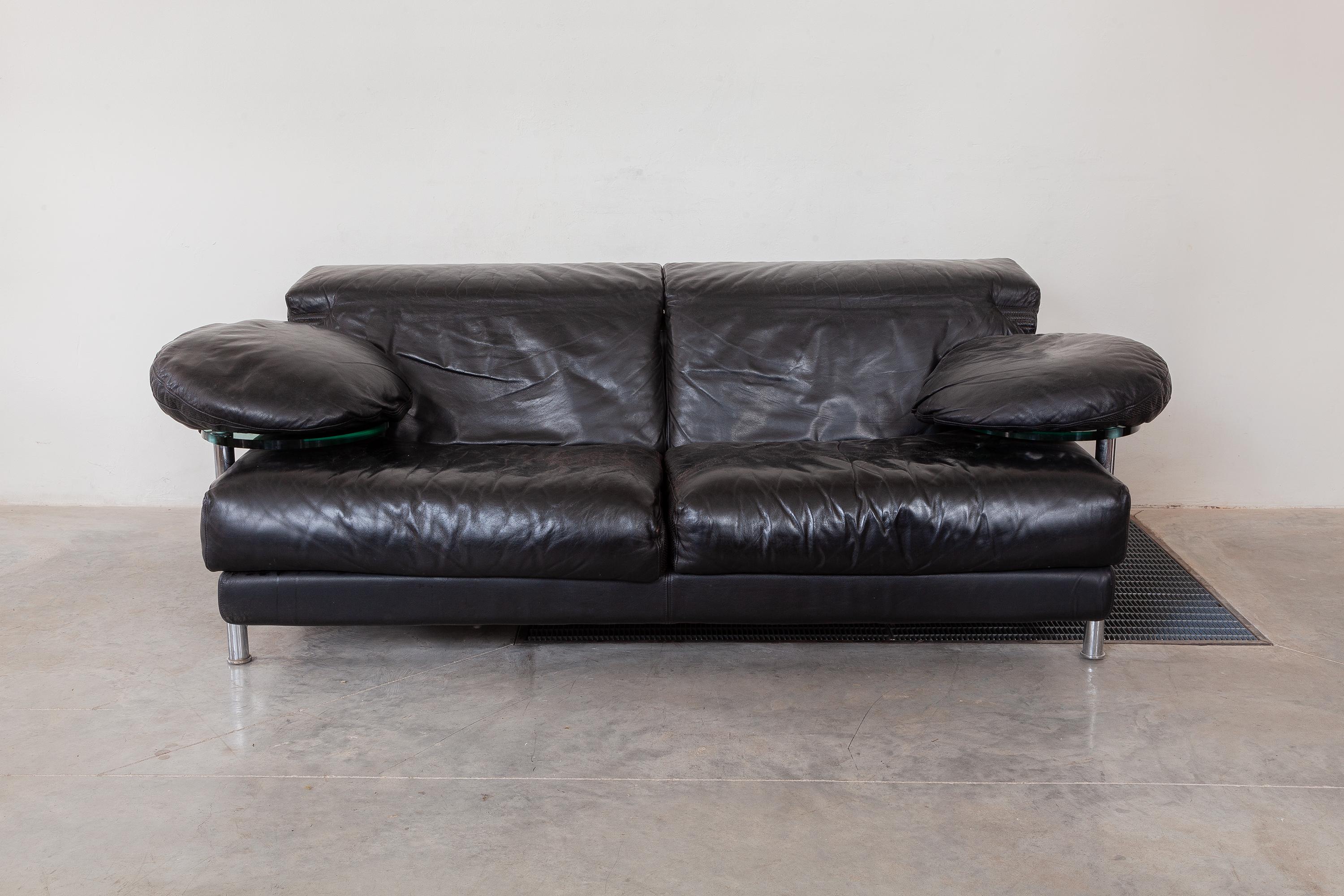 Mid-Century Modern B&B Italy Black Leather 1980 Sofa Designed by Paolo Piva 