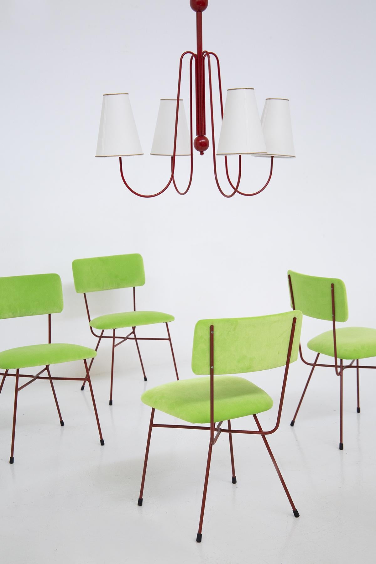 Ensemble de six chaises Bbpr en velours vert et rouge en vente 4