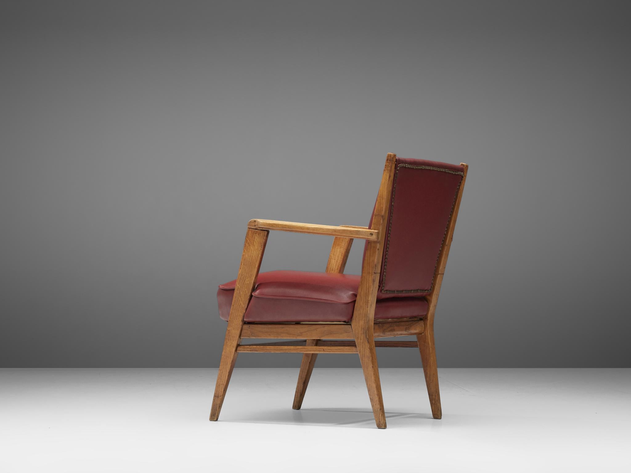 BBPR Pair of Lounge Chairs in Burgundy Upholstery and Oak  For Sale 3