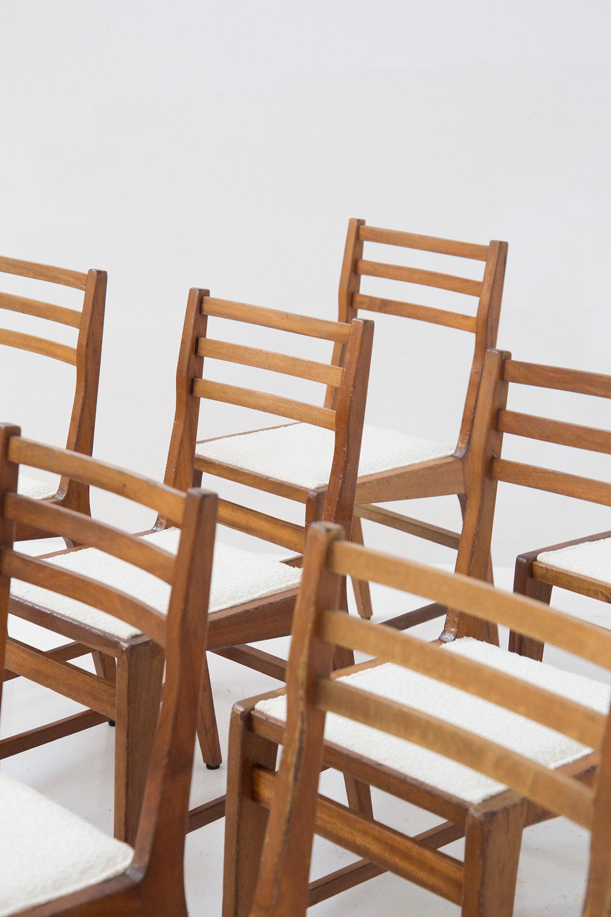 Bbpr Set of 12 Wooden Mid-Century Chairs in Bouclé In Good Condition For Sale In Milano, IT