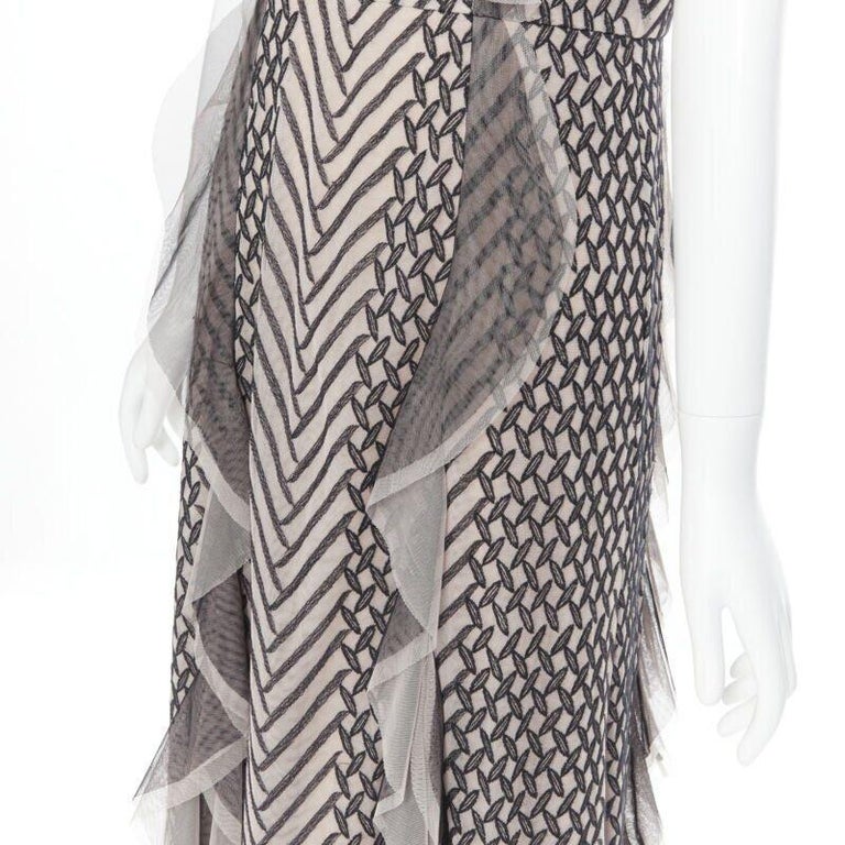 BCBG MAX AZRIA black beige embroidered rufflle tulle flutter gown dress US6  M at 1stDibs