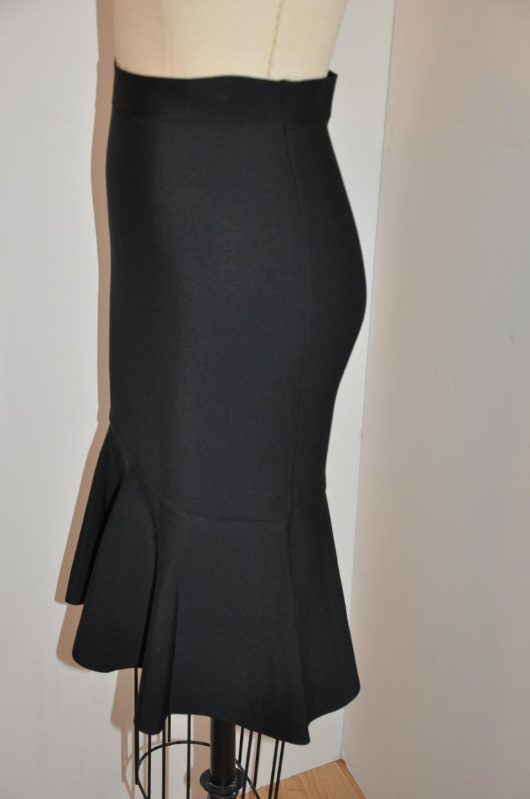 BCBGMaxazria Versatile Midnight Black Spandex Body-Hugging Skirt /  Strapless Top For Sale at 1stDibs
